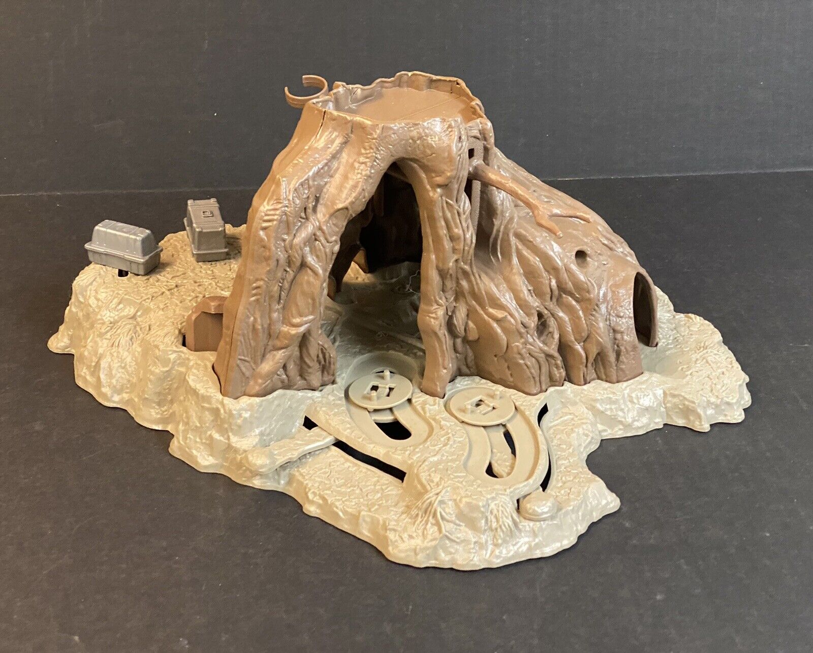 Dagobah Action Playset sold
