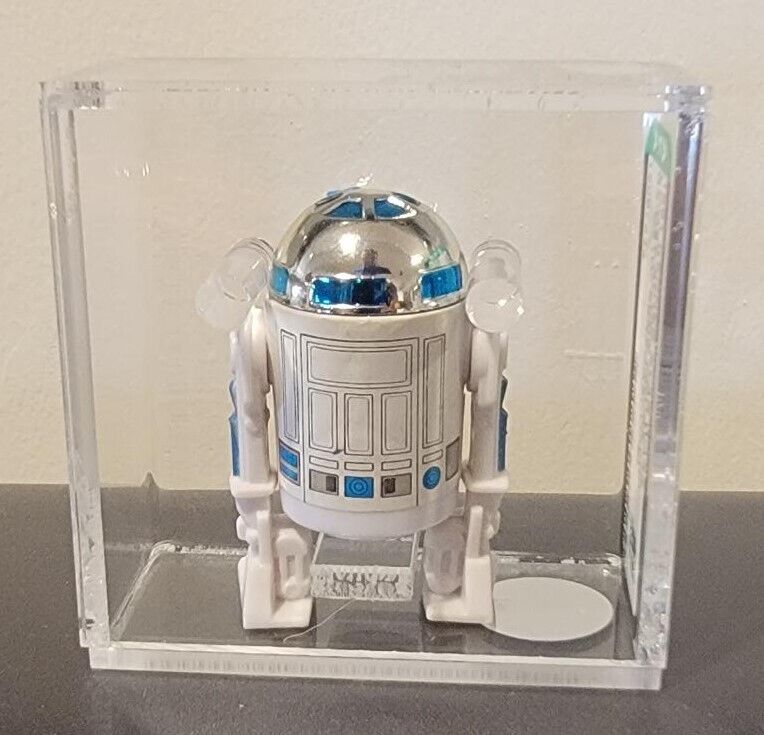 R2-D2 (Artoo-Detoo) (with Sensorscope) sold