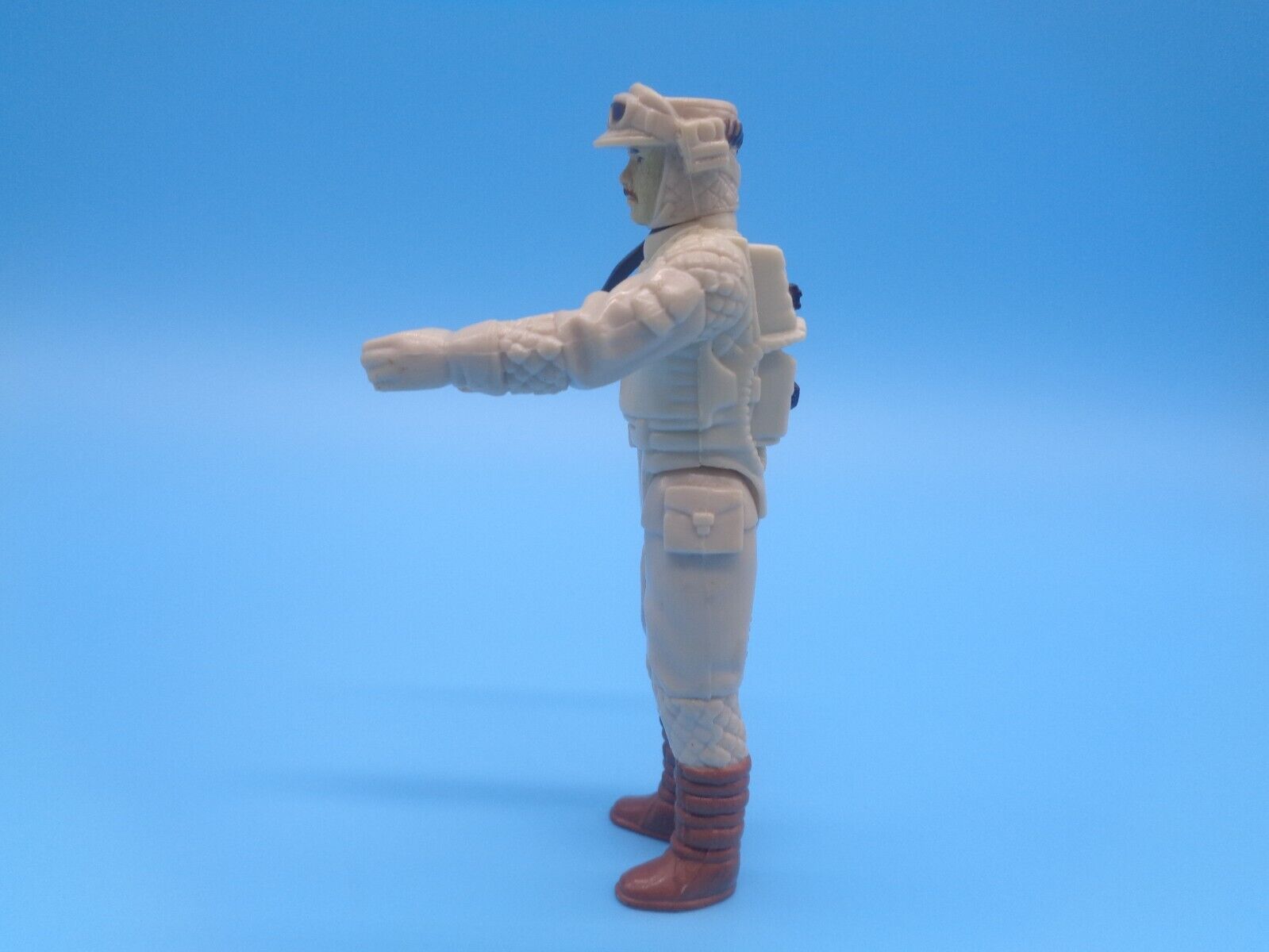 Rebel Commander sold