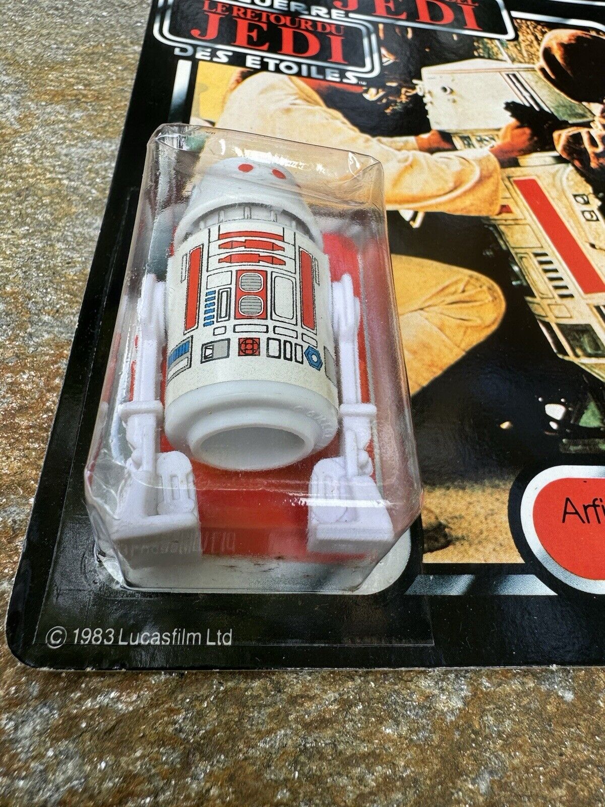 R5-D4 (Arfive-Defour) sold