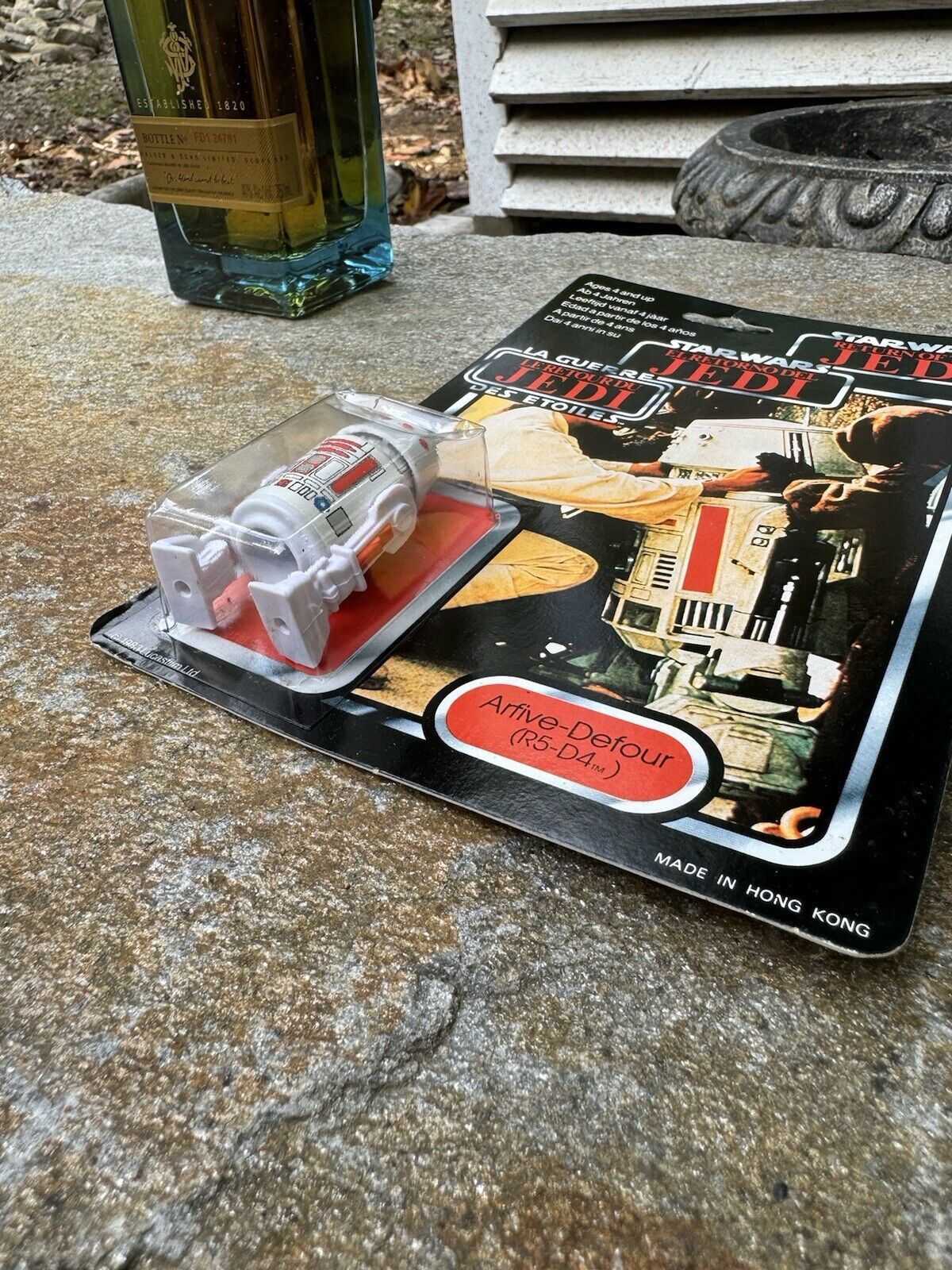 R5-D4 (Arfive-Defour) sold