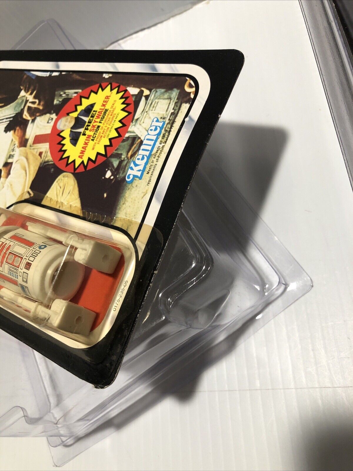 R5-D4 (Arfive-Defour) sold