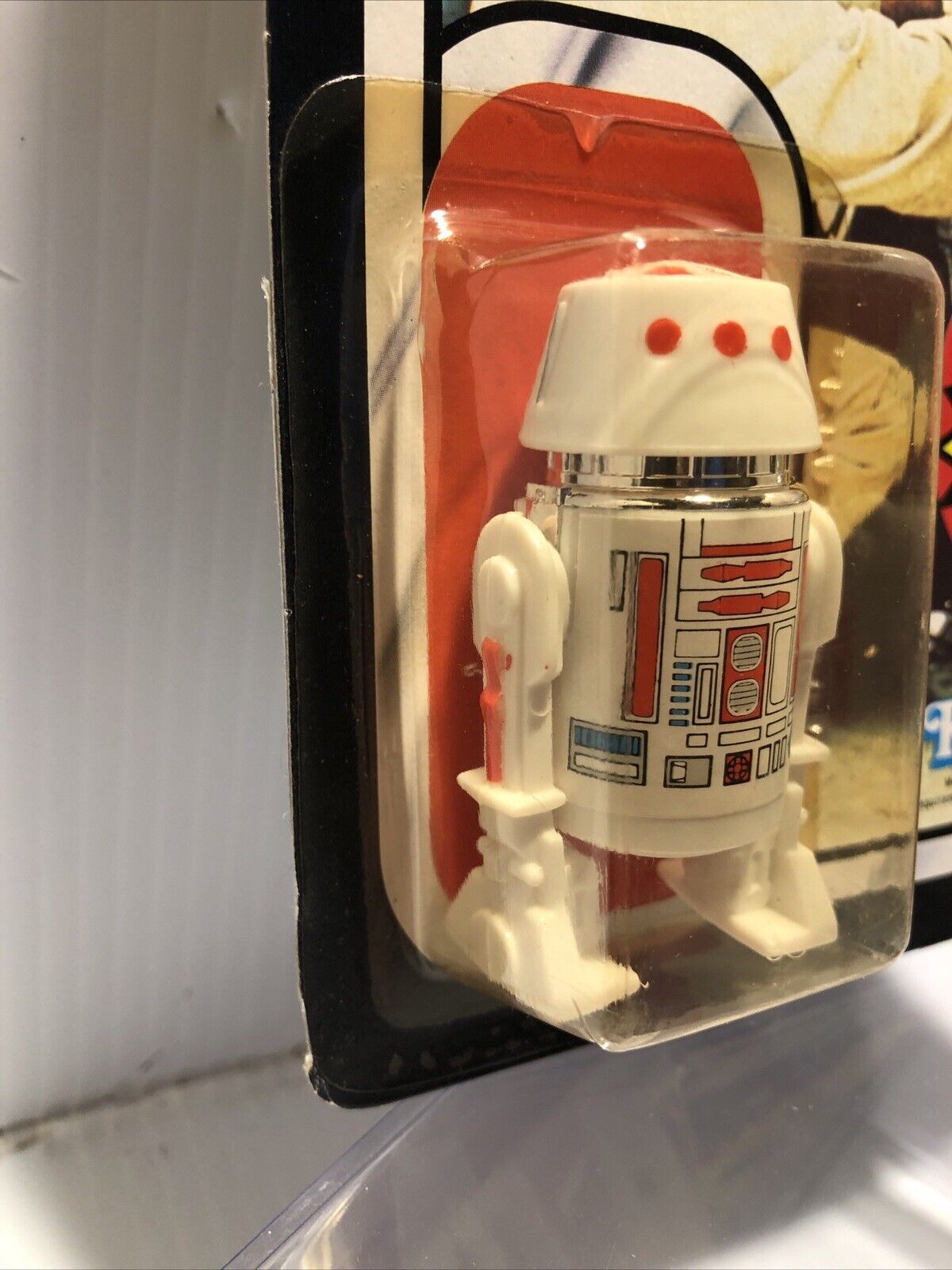 R5-D4 (Arfive-Defour) sold