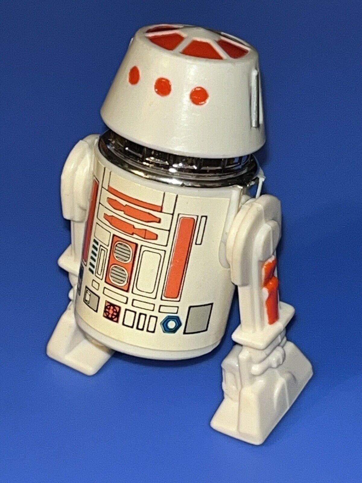 R5-D4 (Arfive-Defour) sold