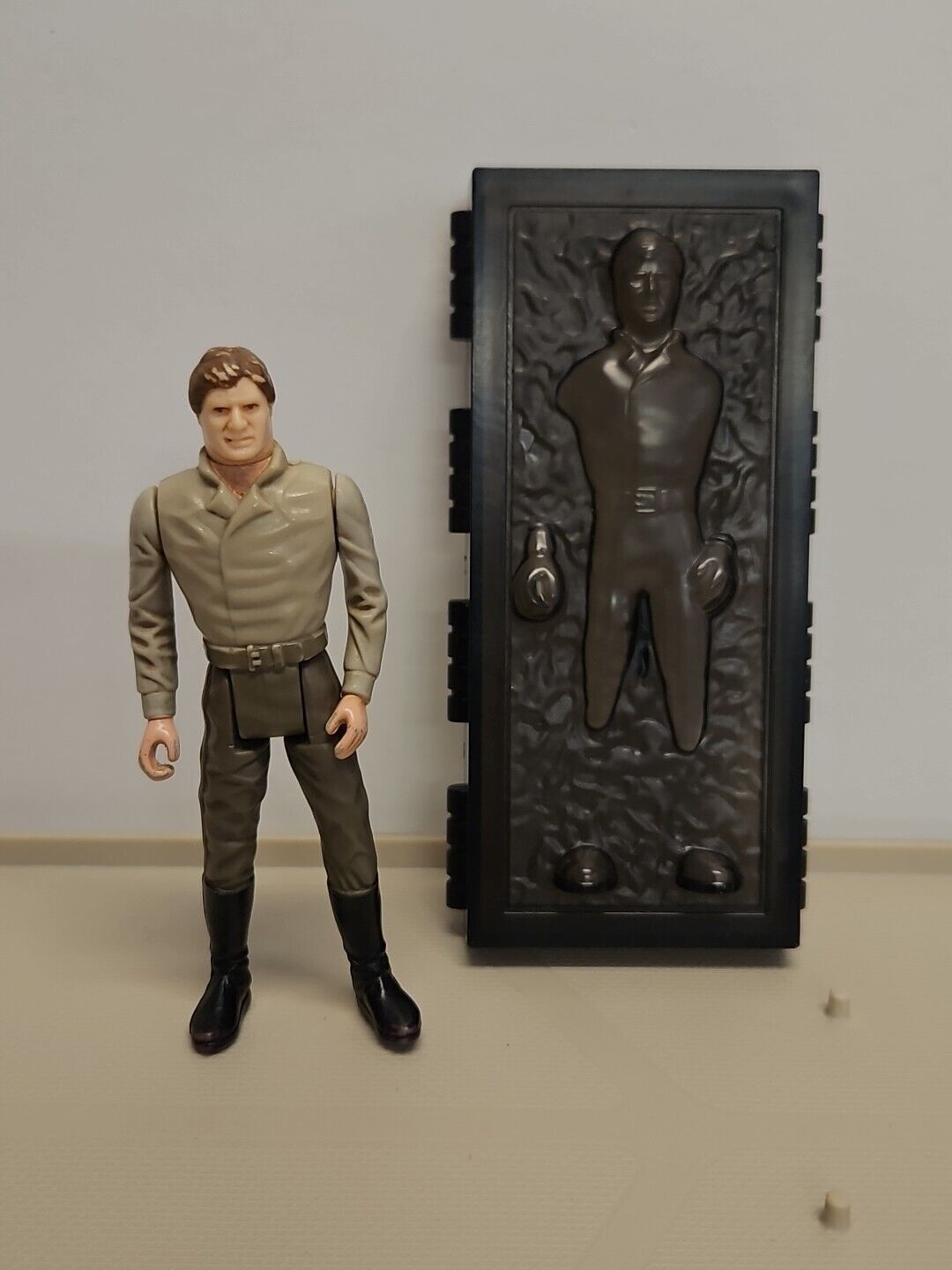 Han Solo (In Carbonite Chamber) sold