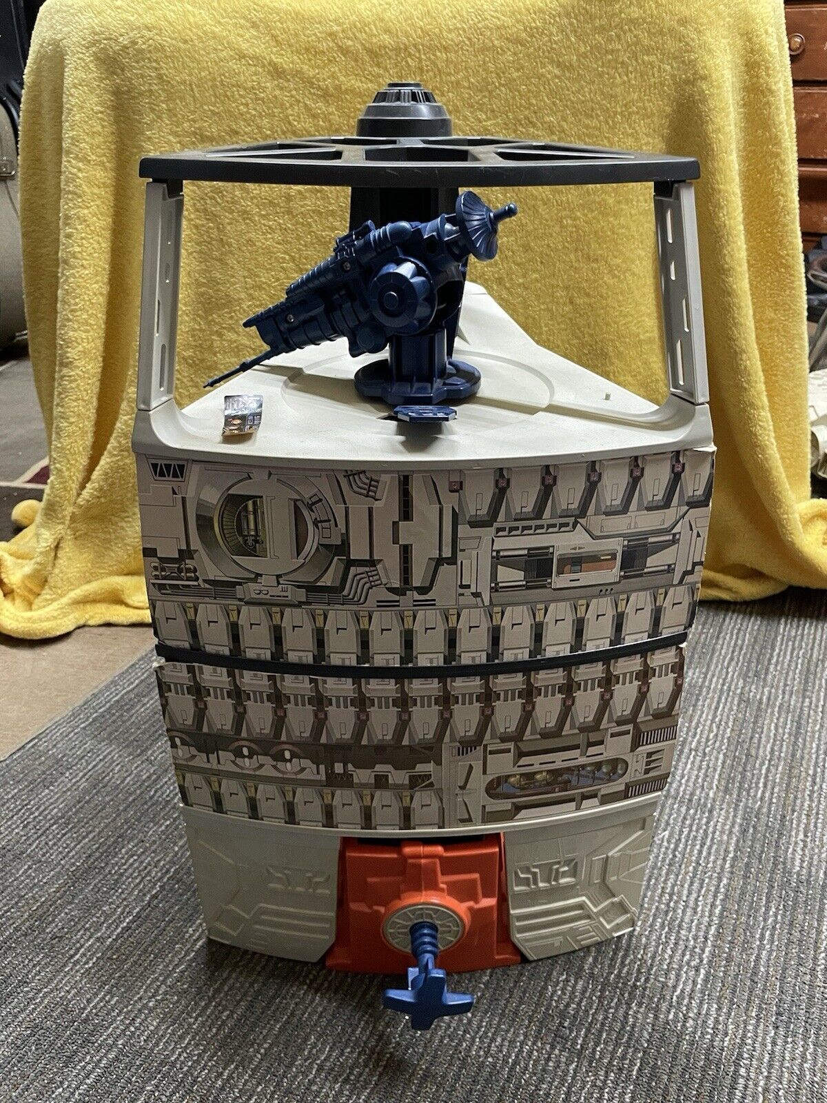 Death Star Space Station (Kenner) sold
