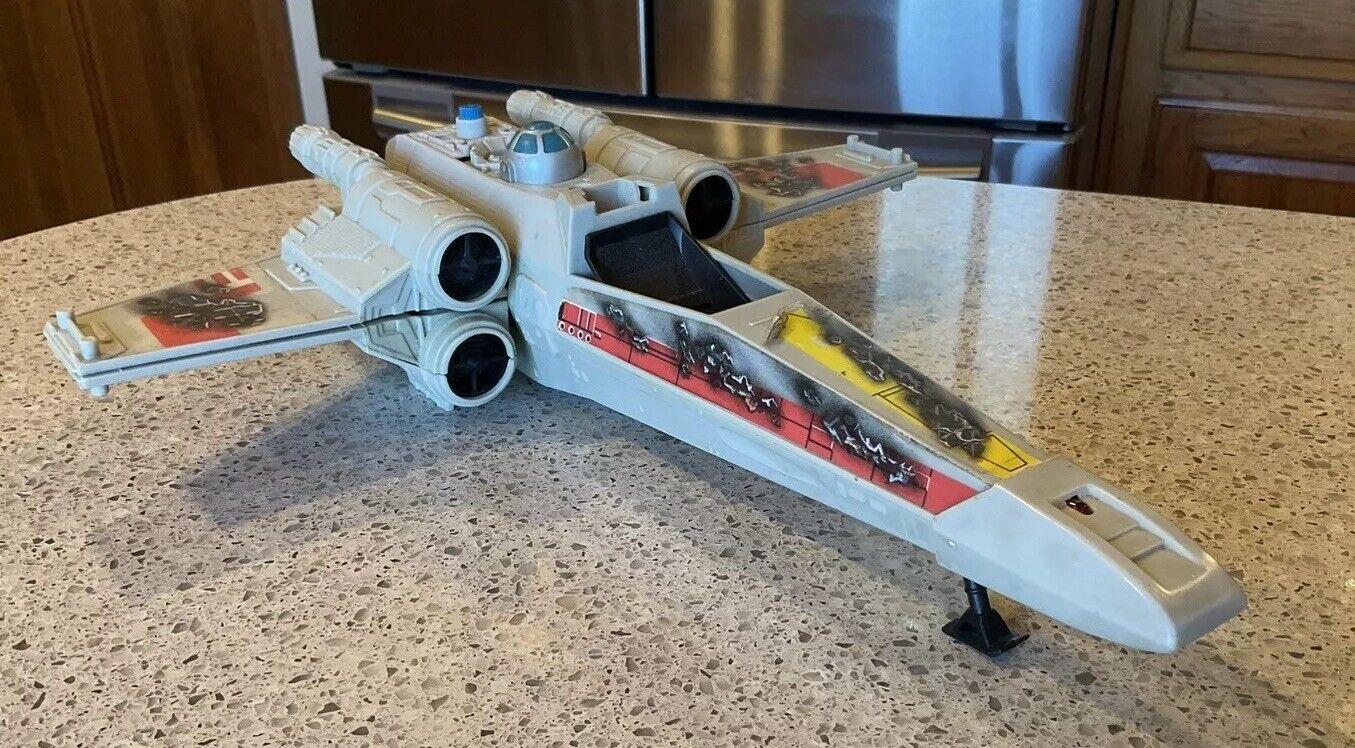 X-Wing Fighter (Battle Damaged) sold