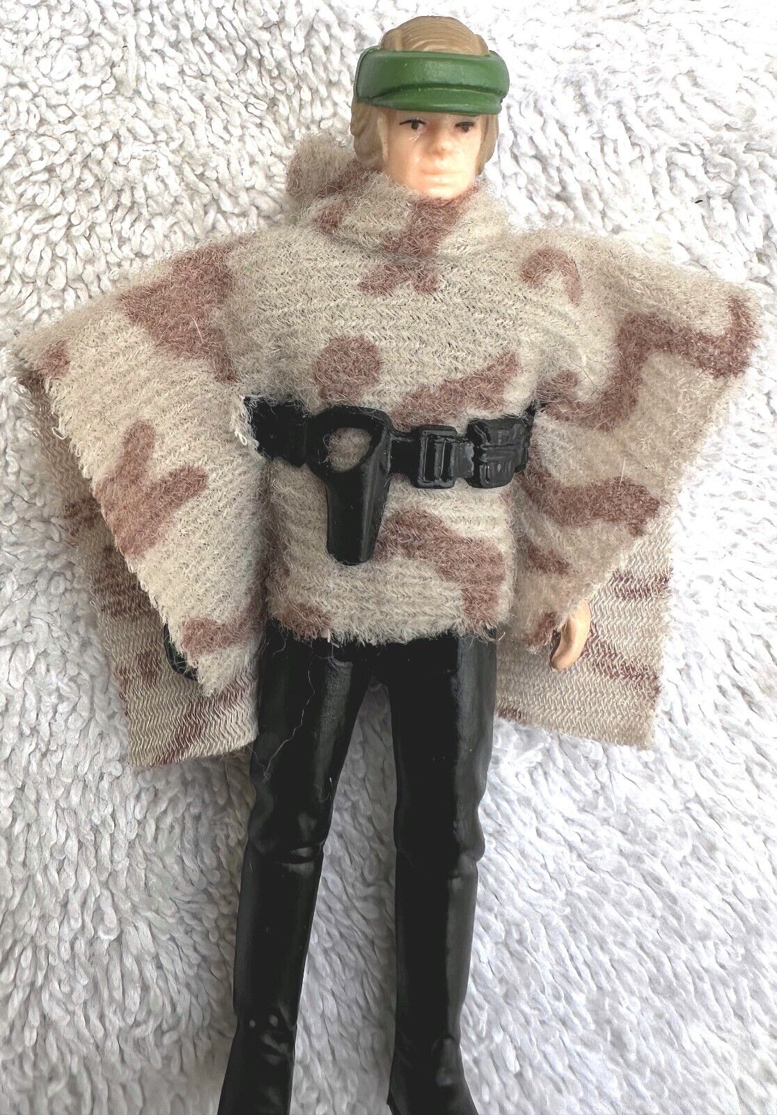Luke Skywalker (In Battle Poncho) sold