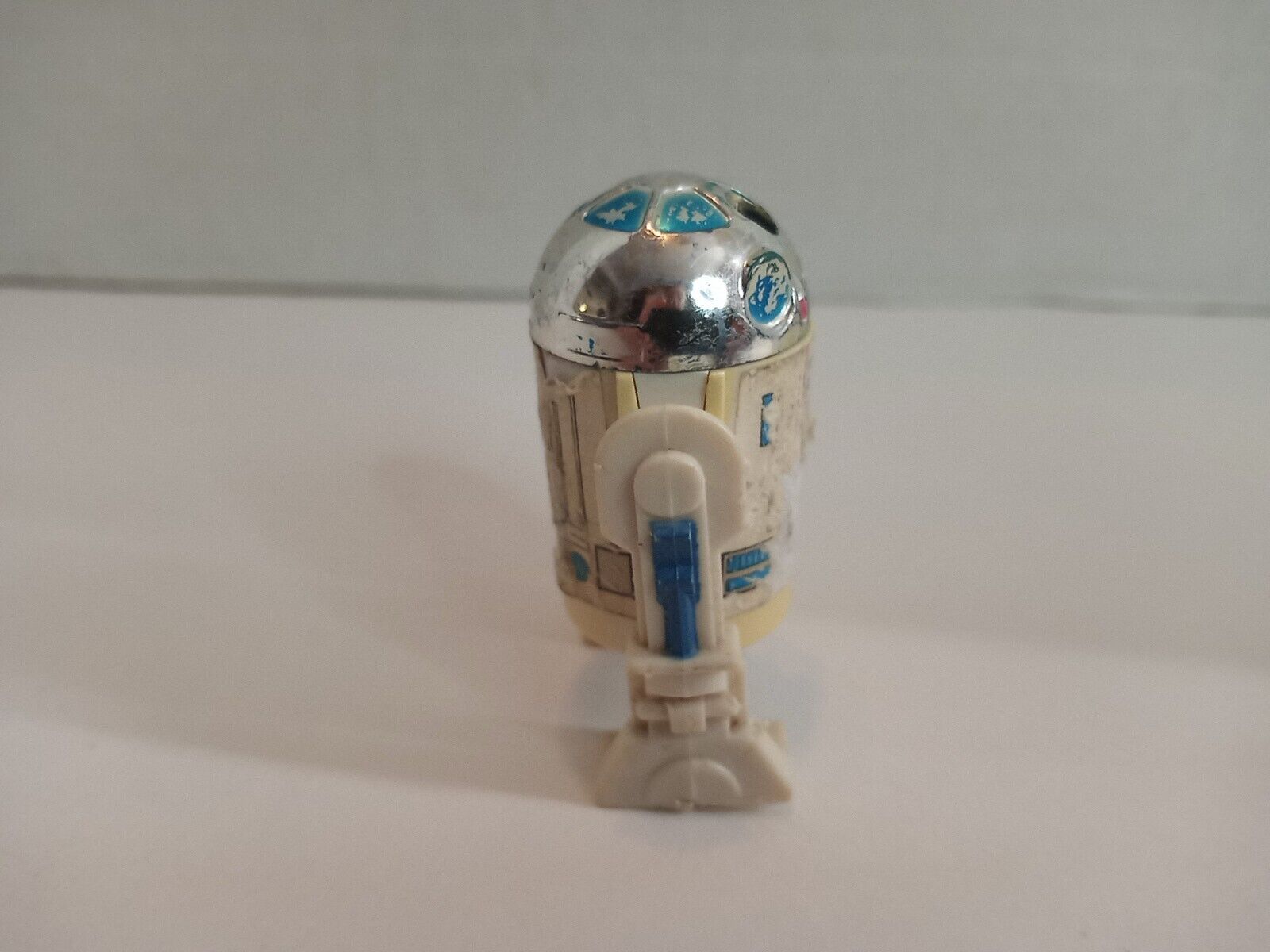 R2-D2 (Artoo-Detoo) with pop-up Lightsaber sold