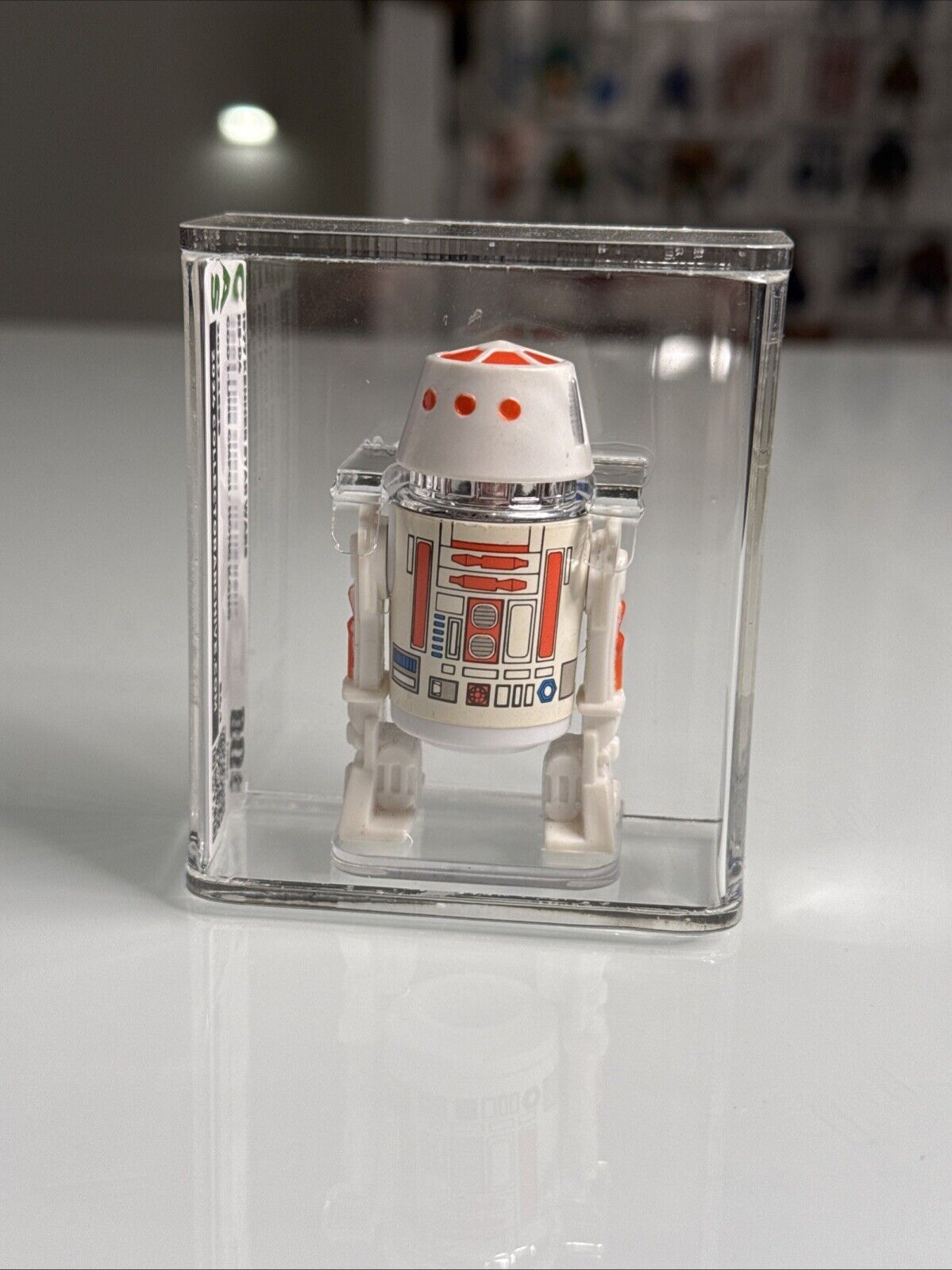 R5-D4 (Arfive-Defour) sold