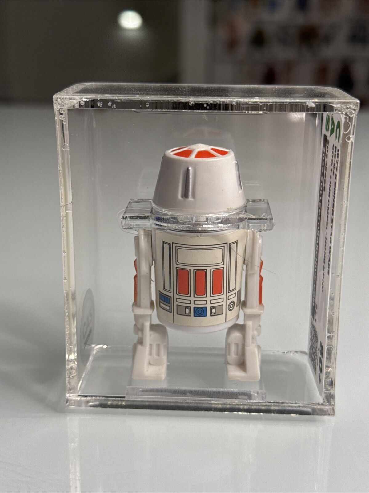 R5-D4 (Arfive-Defour) sold