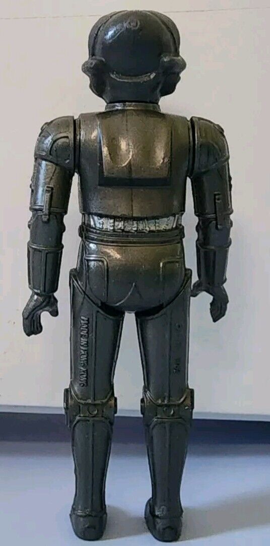 Zuckuss sold