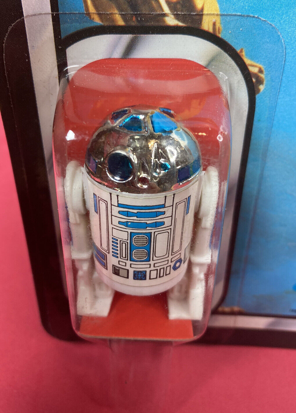 R2-D2 (Artoo-Detoo) (with Sensorscope) sold