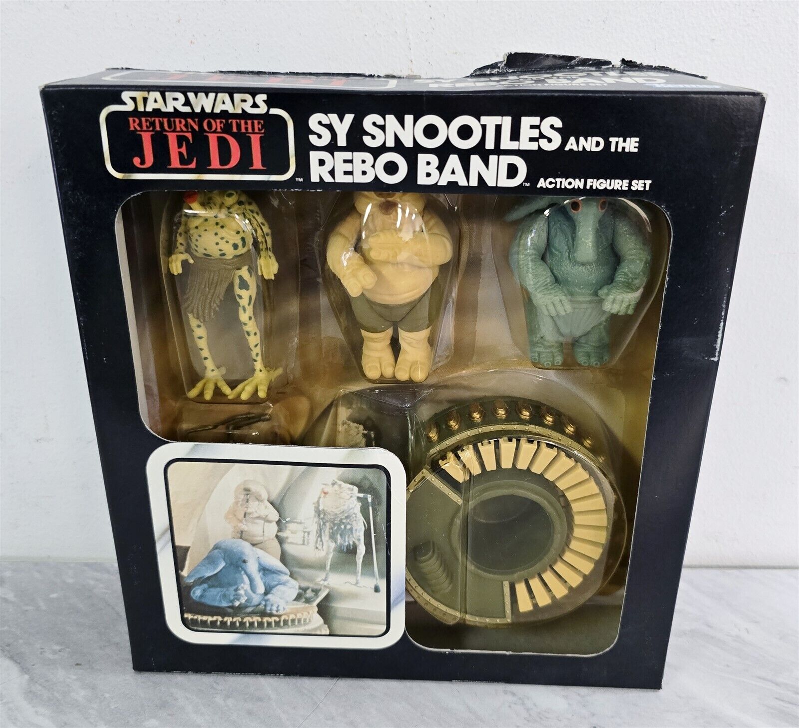 Sy Snootles & The Rebo Band sold