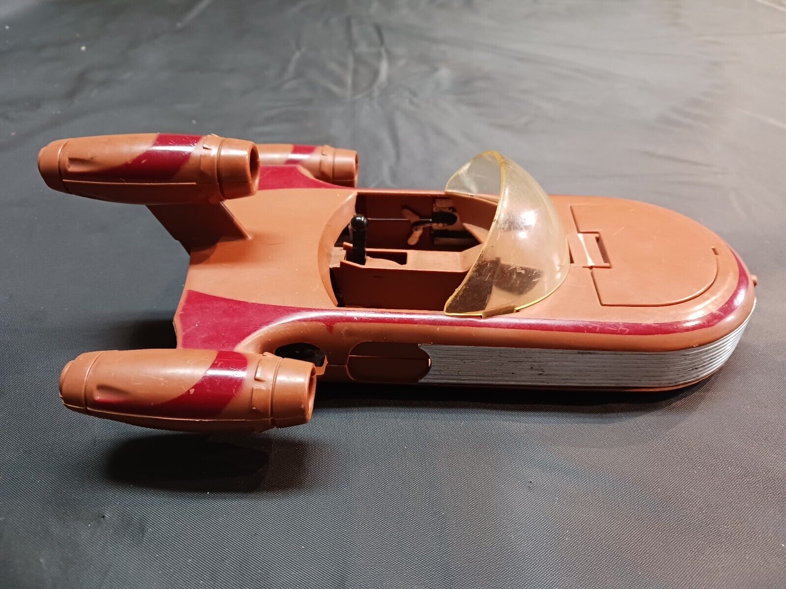 Landspeeder sold