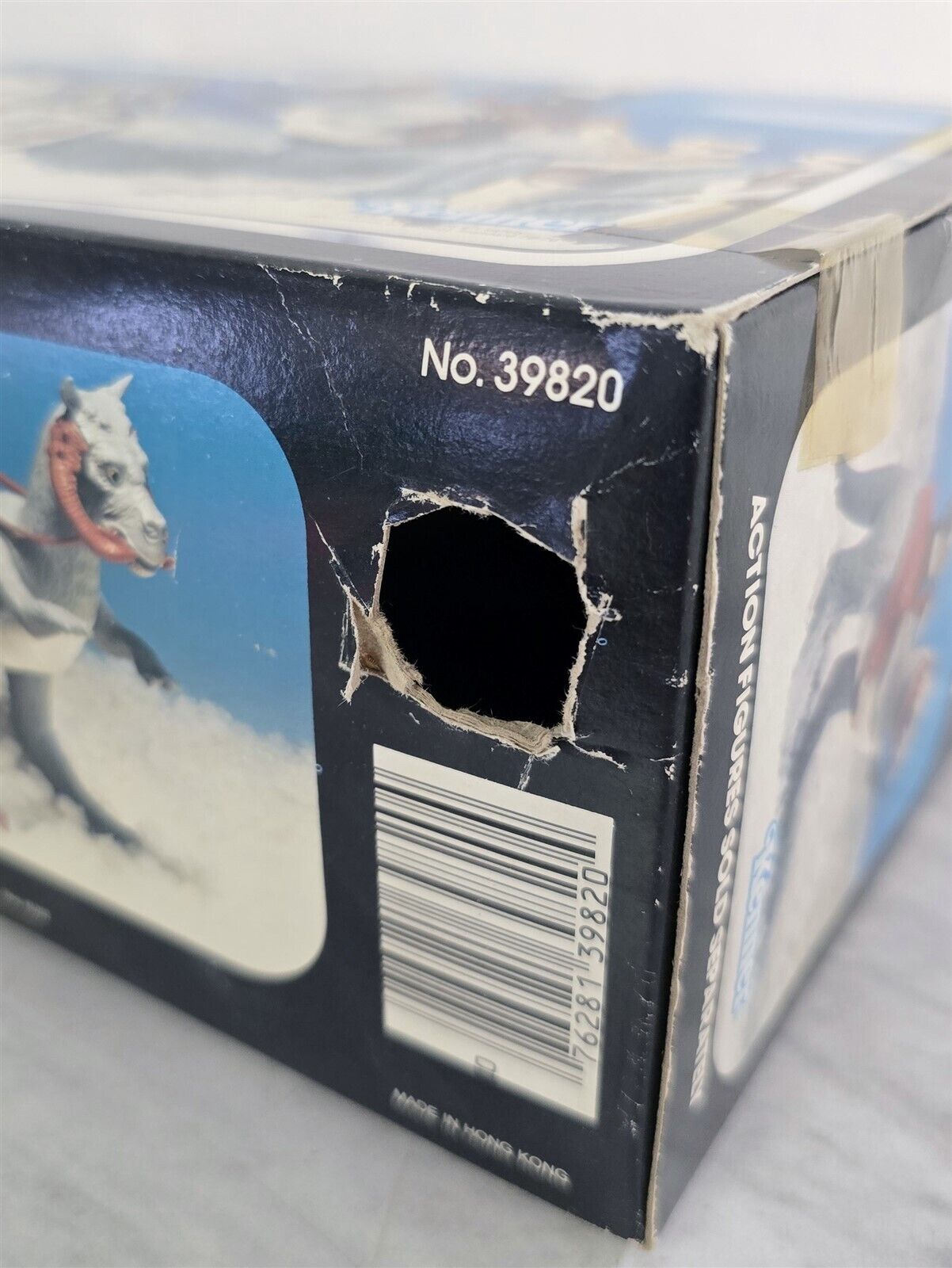 Tauntaun (closed belly) sold