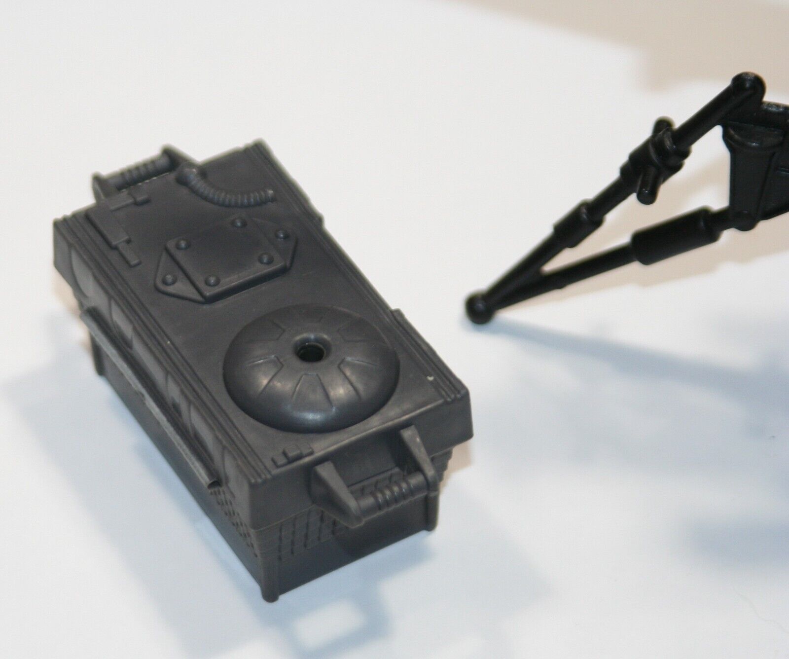 Tri-Pod Laser Cannon sold