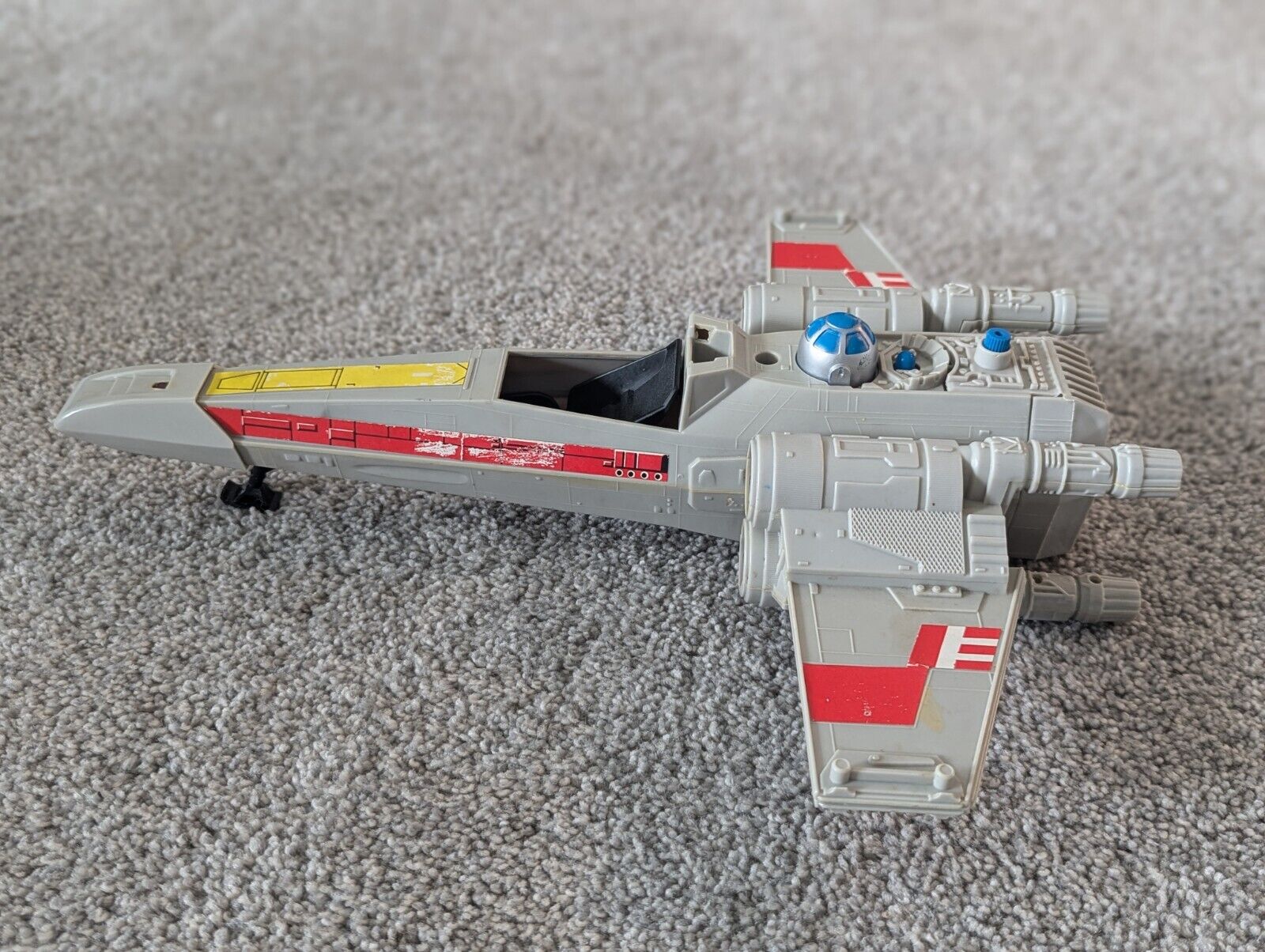 X-Wing Fighter (Battle Damaged) sold