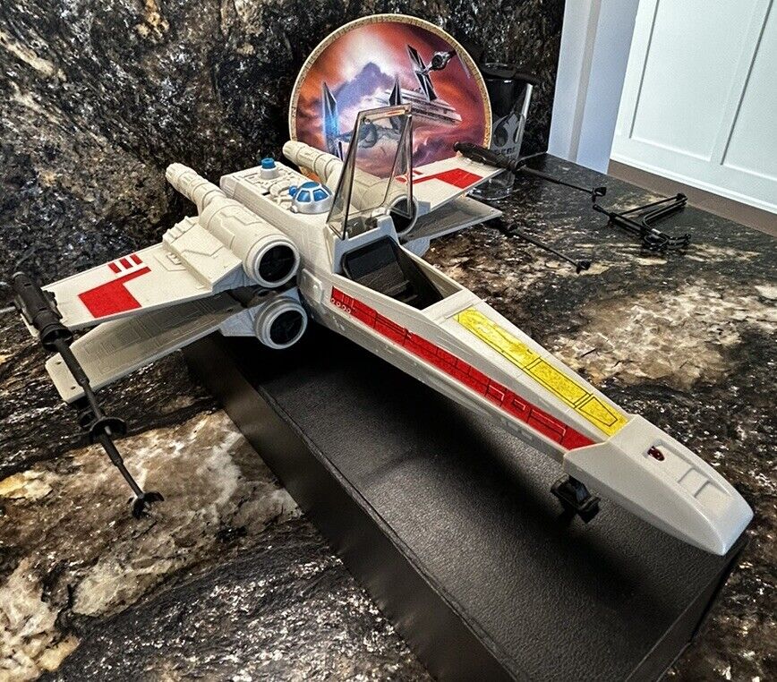 X-Wing Fighter (Battle Damaged) sold