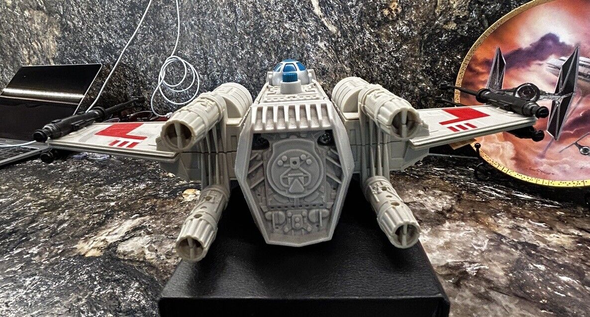 X-Wing Fighter (Battle Damaged) sold