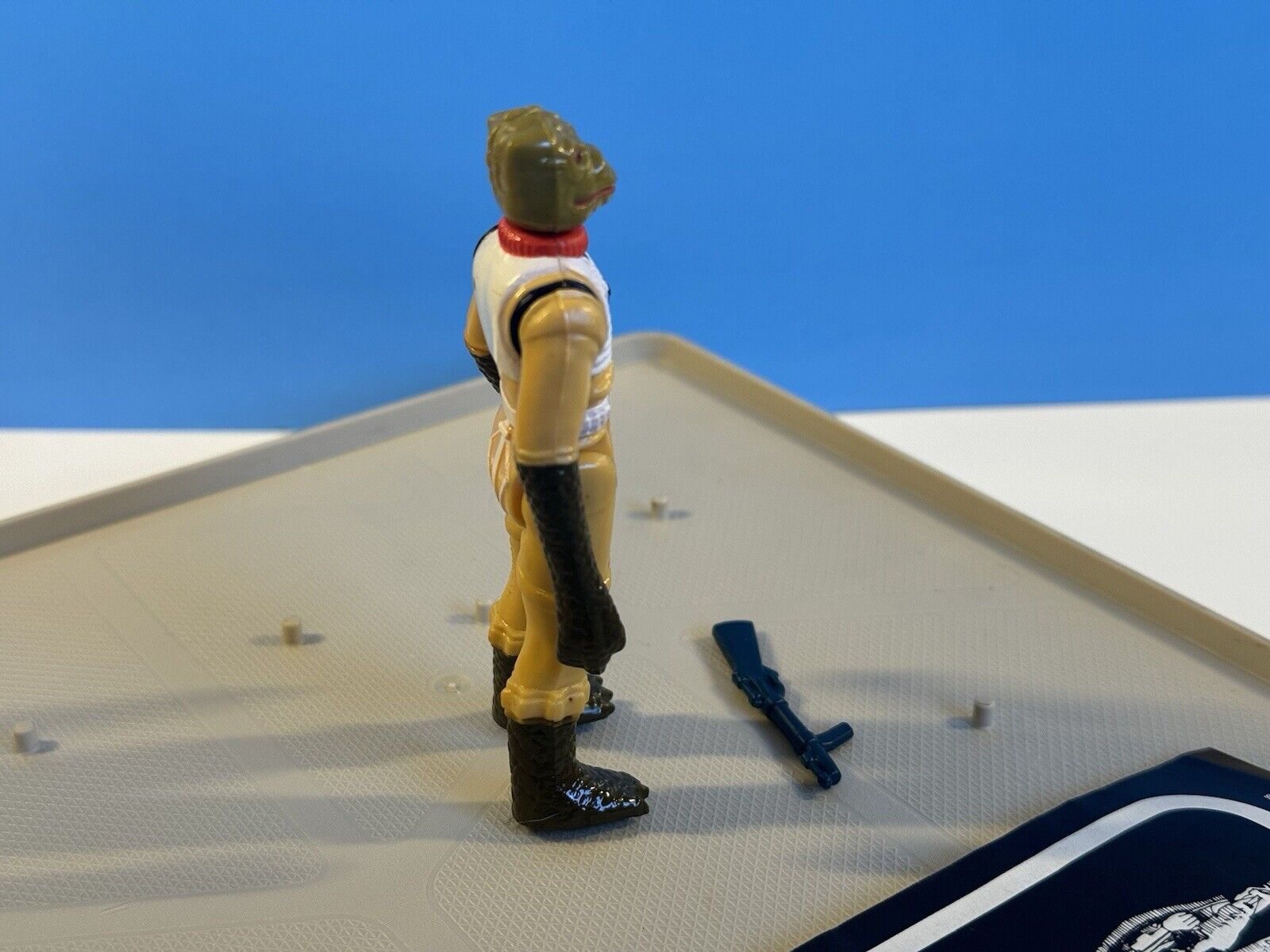 Bossk (Bounty Hunter) sold
