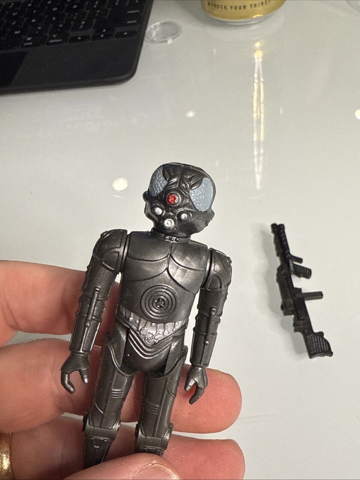 Zuckuss sold