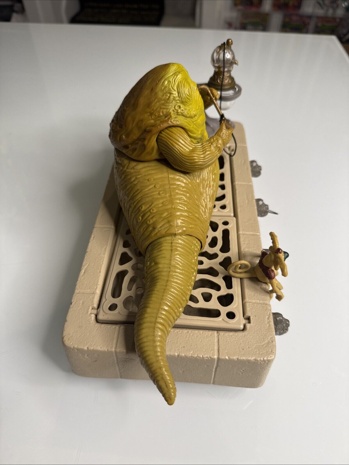 Jabba the Hutt Action Playset sold
