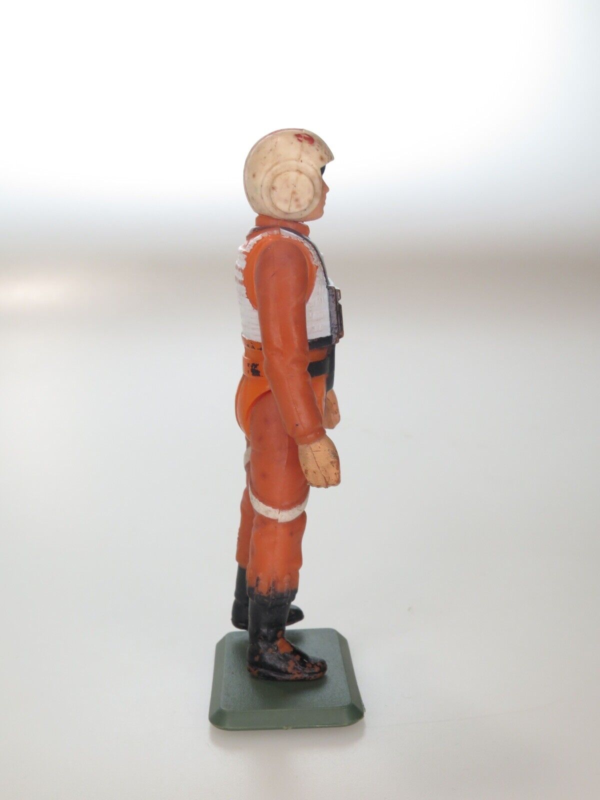 Luke Skywalker (X-Wing Fighter Pilot) sold