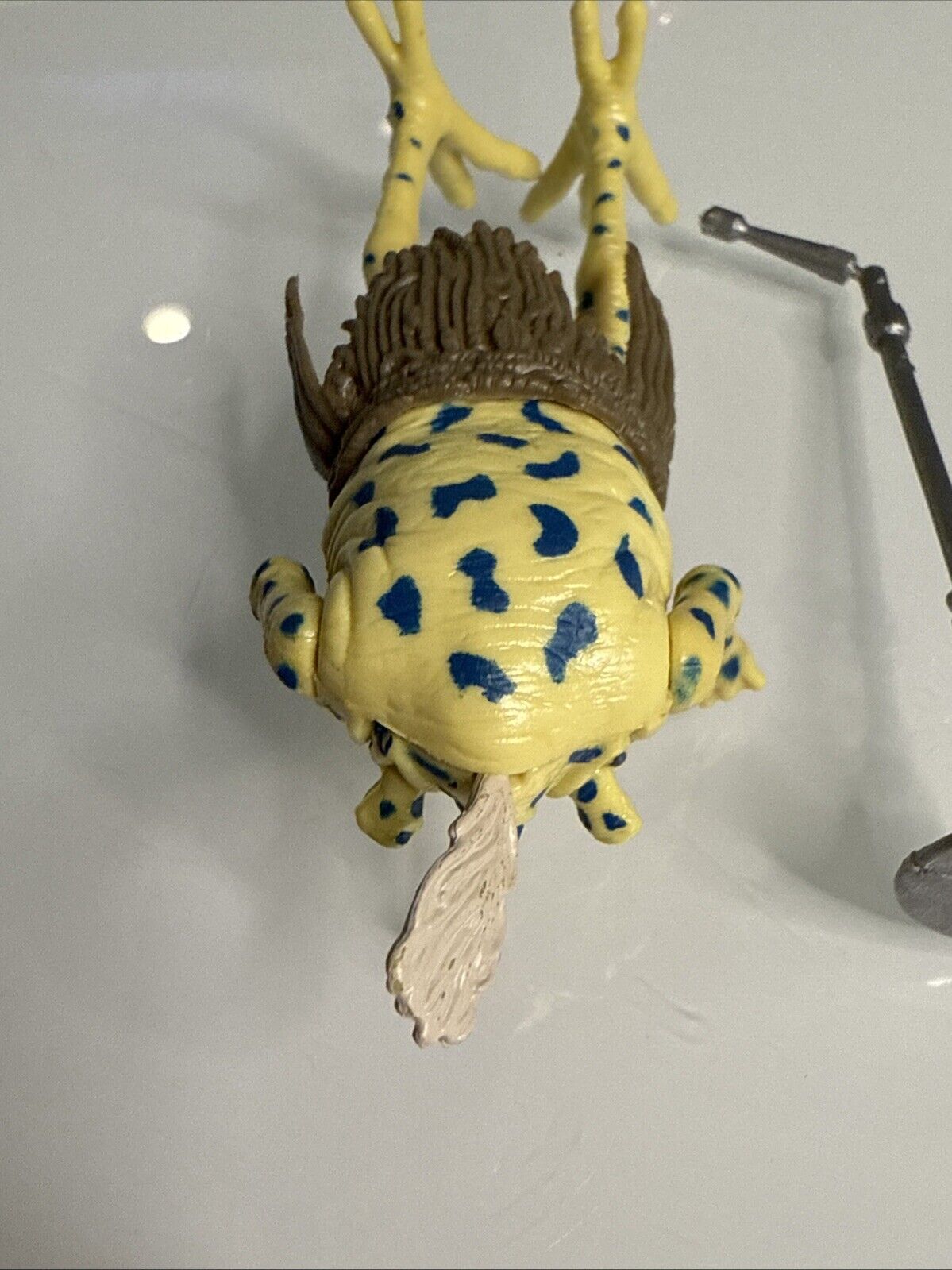 Sy Snootles sold