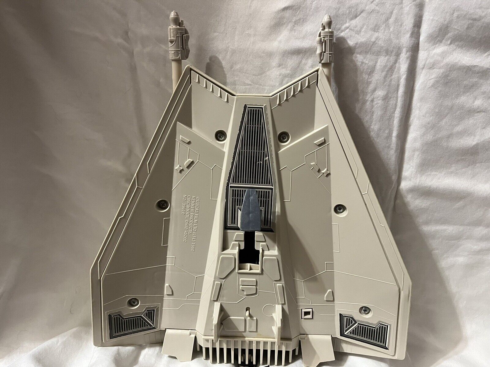 Rebel Armored Snowspeeder sold