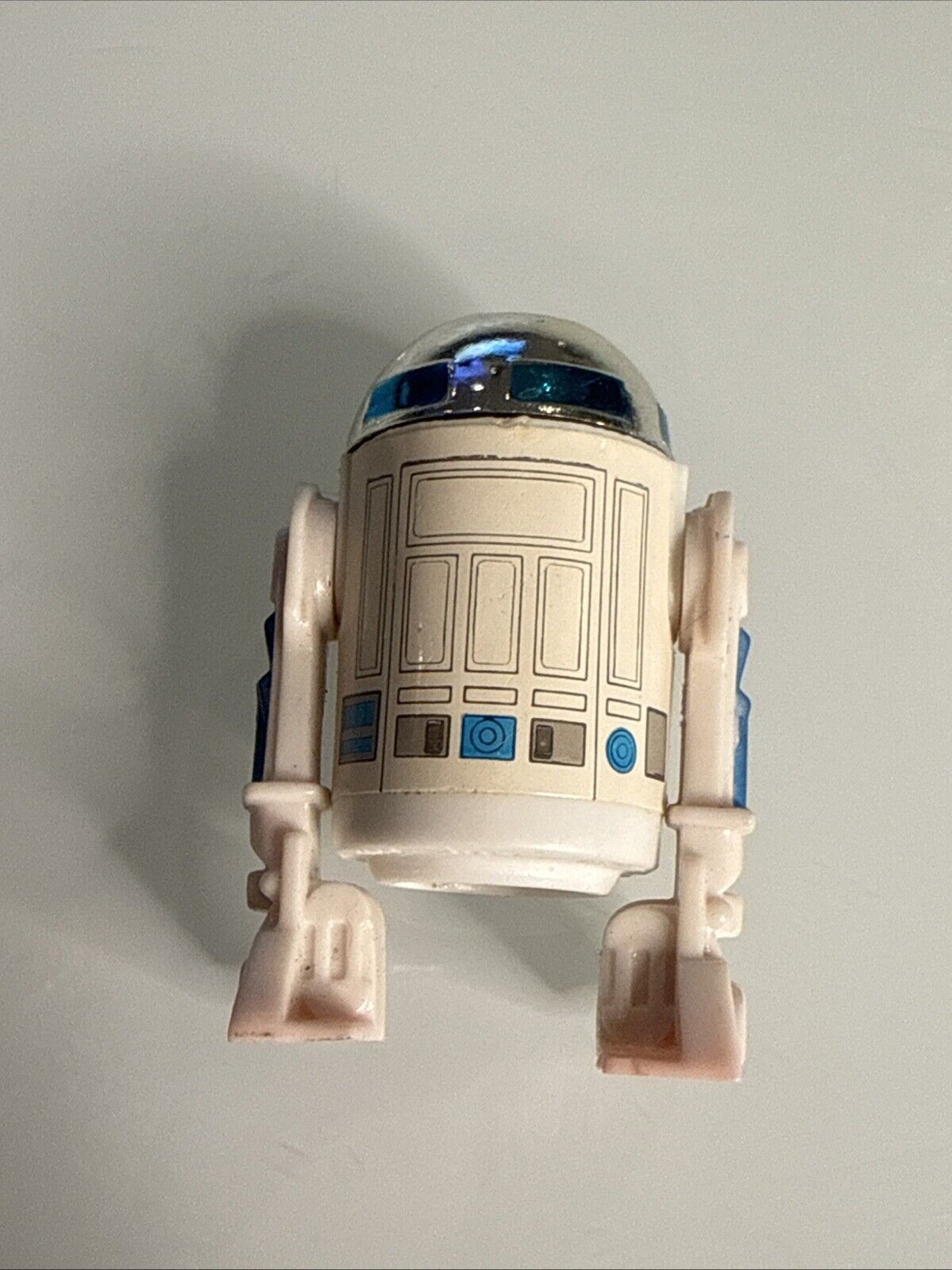 R2-D2 (Artoo-Detoo) (with Sensorscope) sold