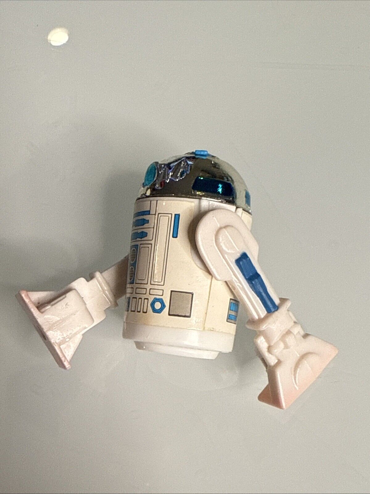 R2-D2 (Artoo-Detoo) (with Sensorscope) sold