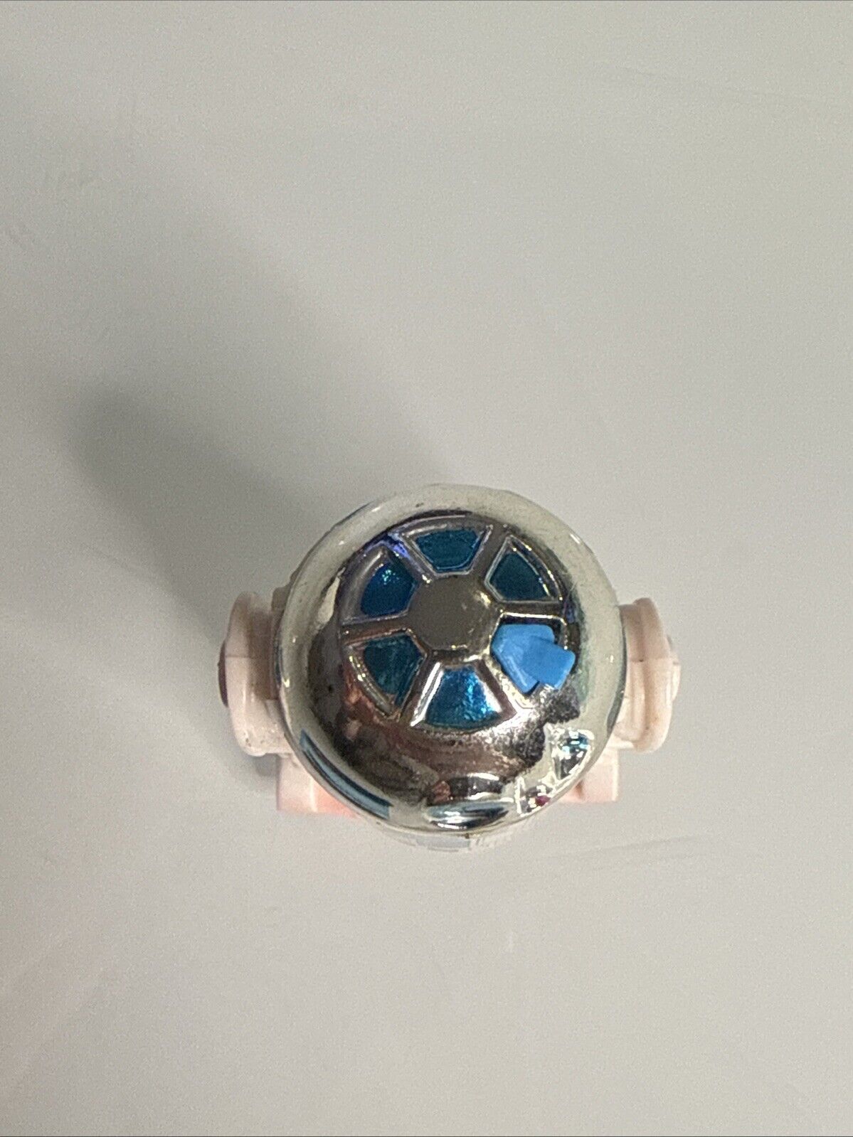 R2-D2 (Artoo-Detoo) (with Sensorscope) sold