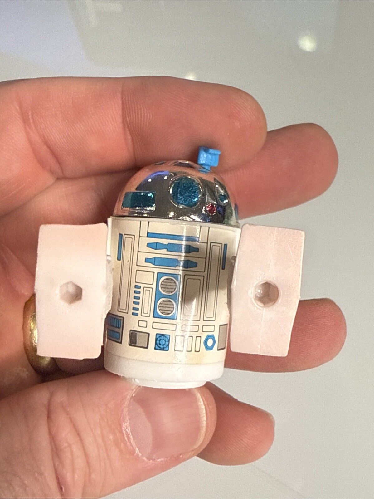 R2-D2 (Artoo-Detoo) (with Sensorscope) sold