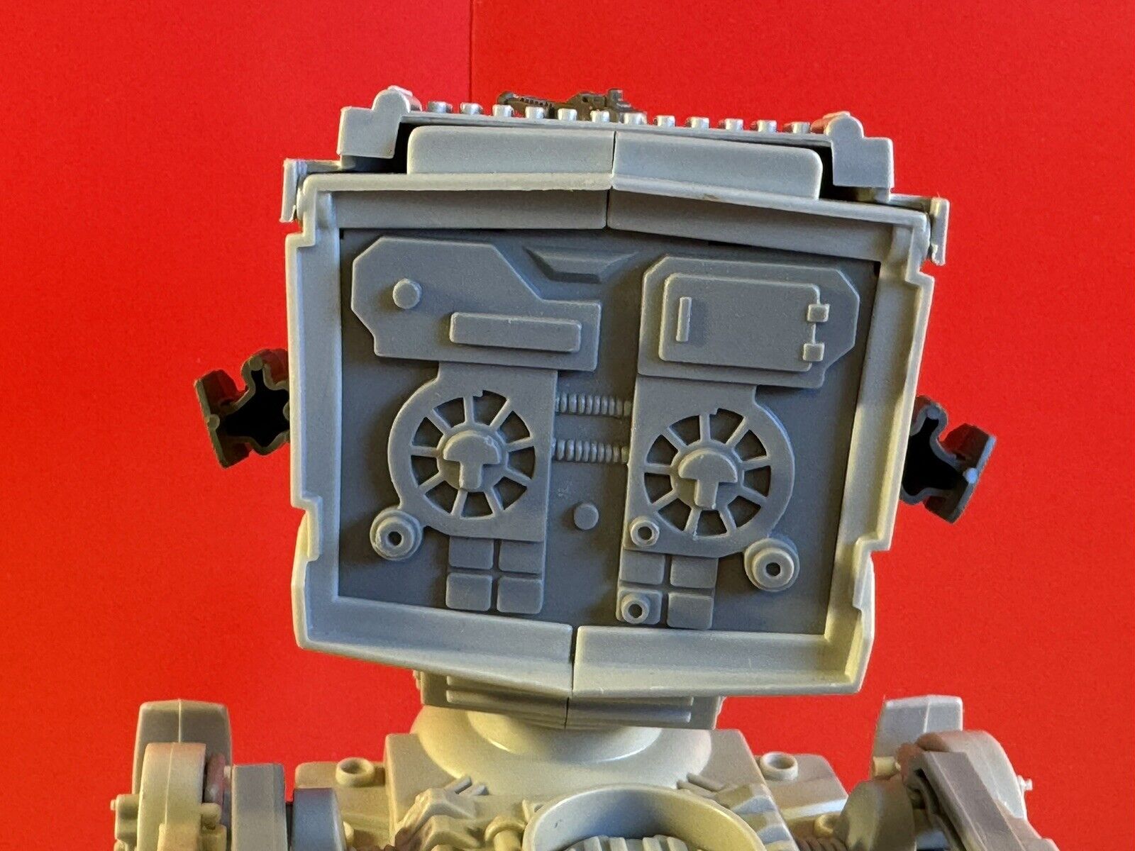 Scout Walker (AT-ST) sold