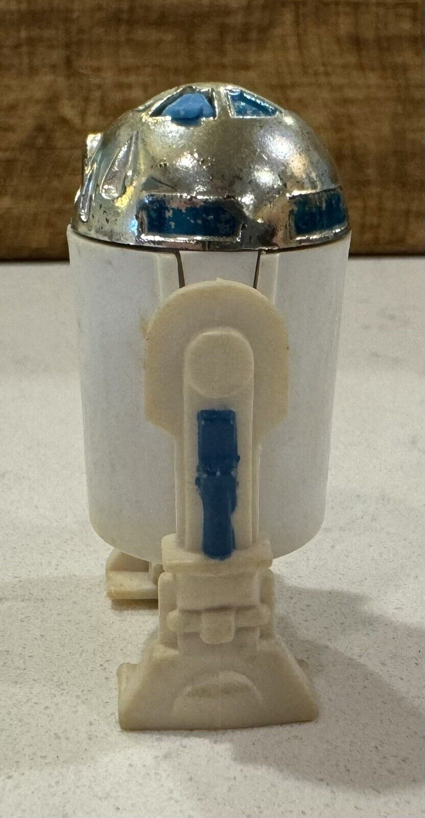 R2-D2 (Artoo-Detoo) (with Sensorscope) sold