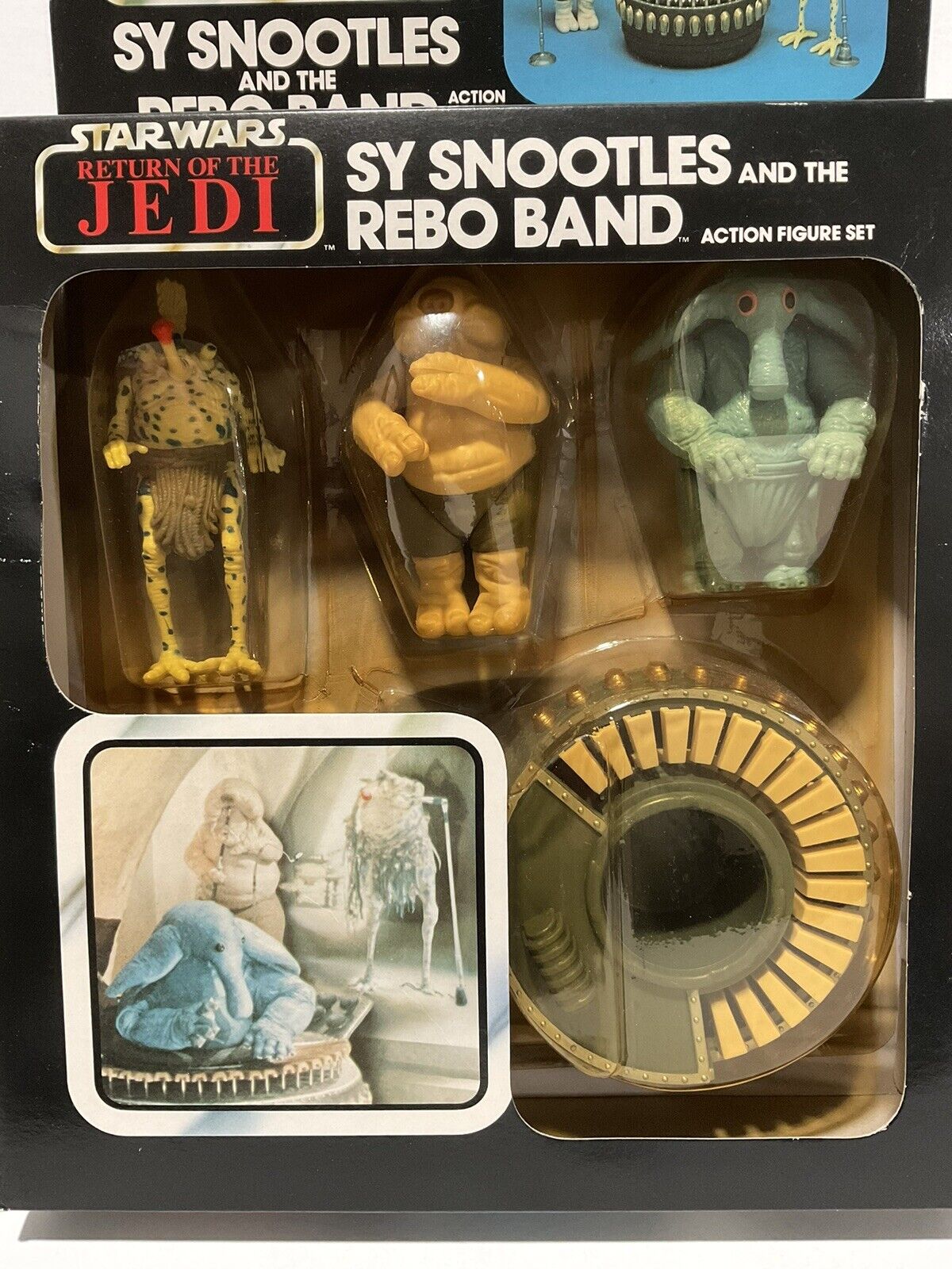 Sy Snootles & The Rebo Band sold