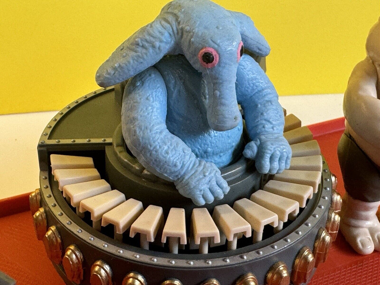 Sy Snootles & The Rebo Band sold