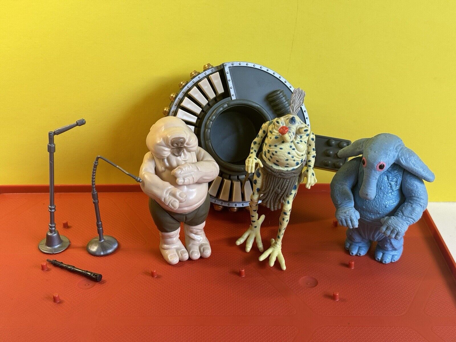 Sy Snootles & The Rebo Band sold