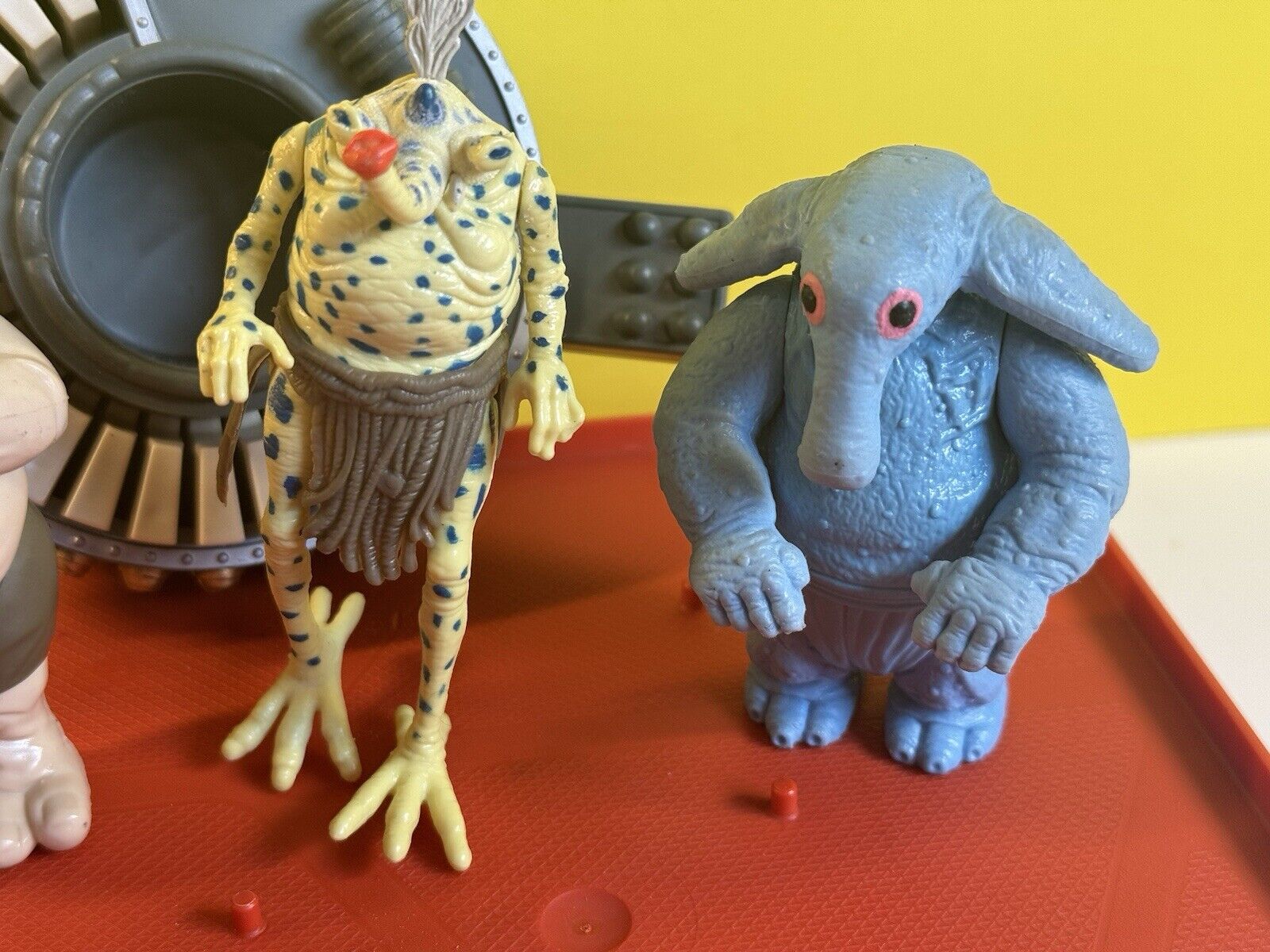 Sy Snootles & The Rebo Band sold