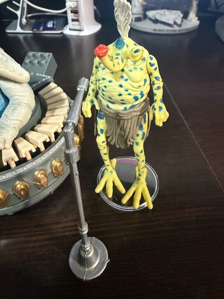 Sy Snootles & The Rebo Band sold