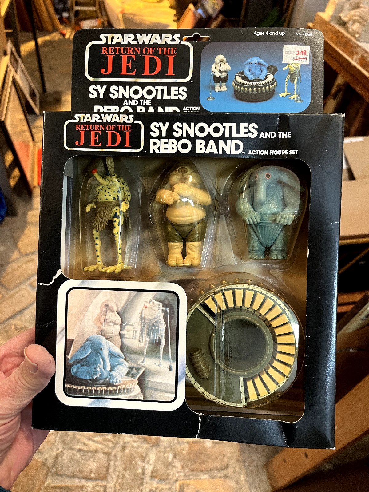 Sy Snootles & The Rebo Band sold
