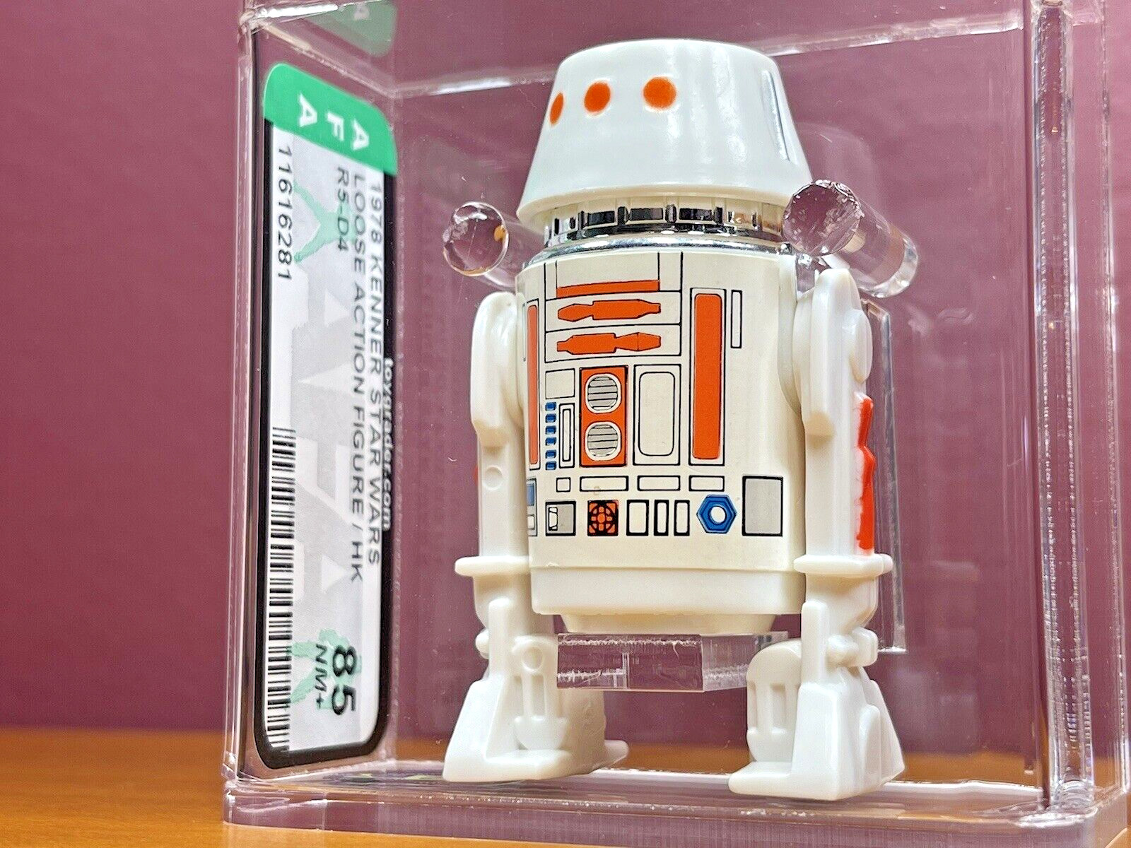 R5-D4 (Arfive-Defour) sold