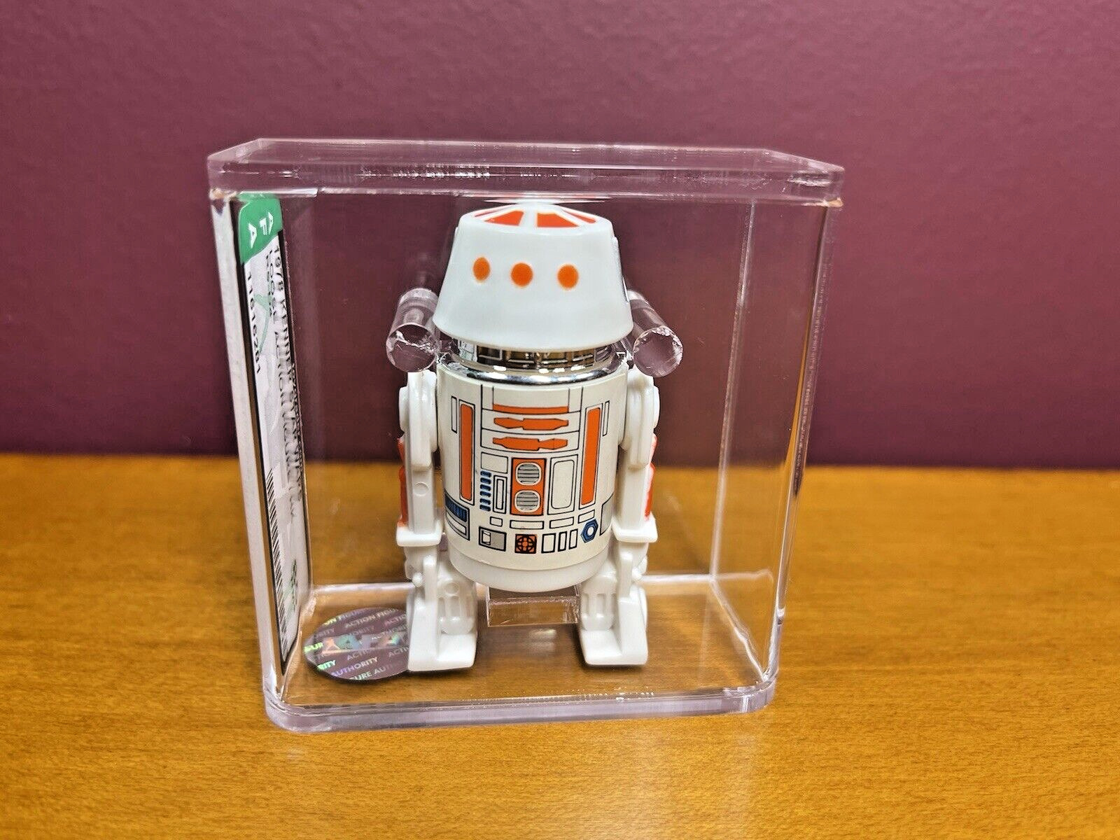 R5-D4 (Arfive-Defour) sold