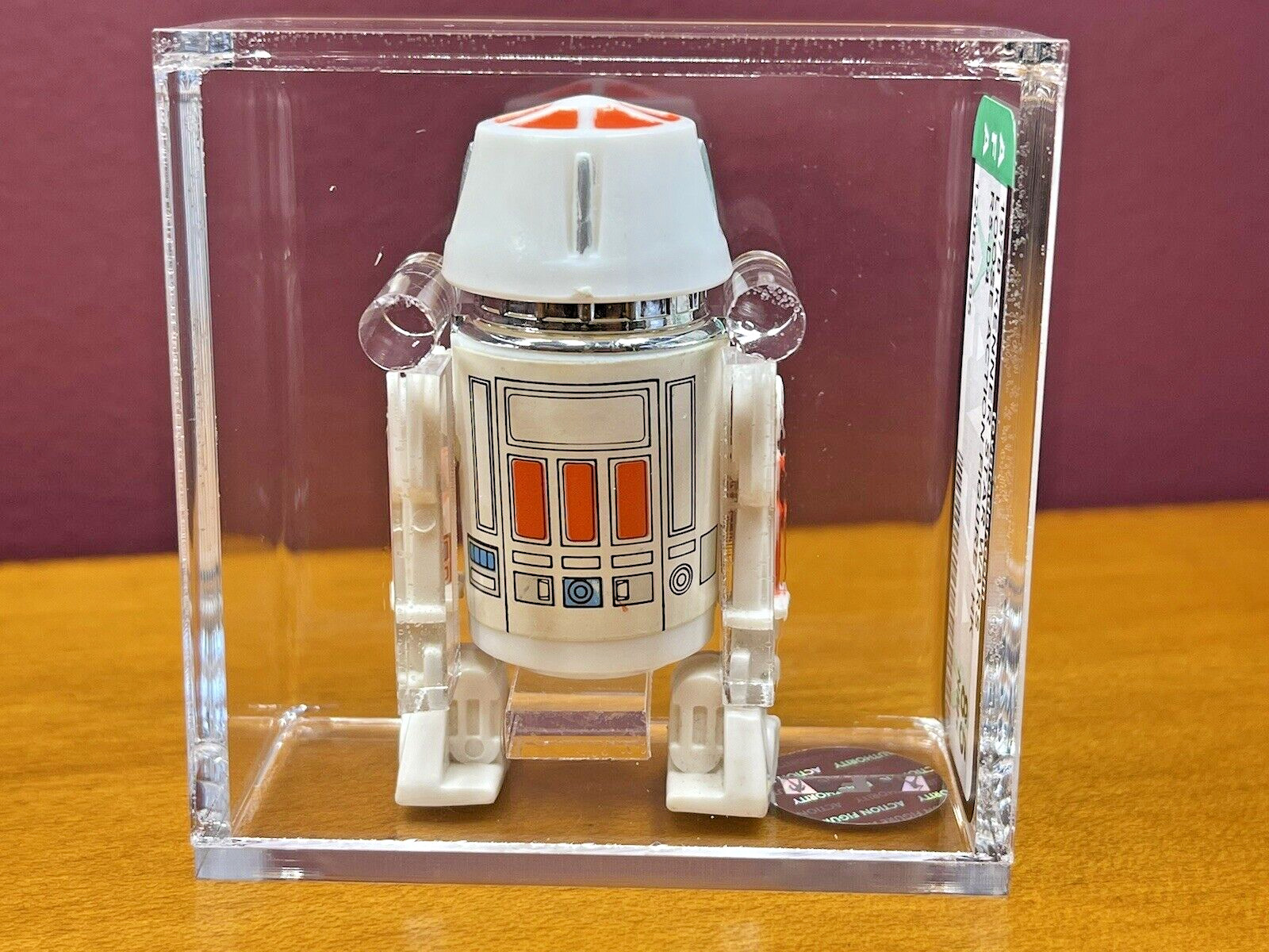 R5-D4 (Arfive-Defour) sold