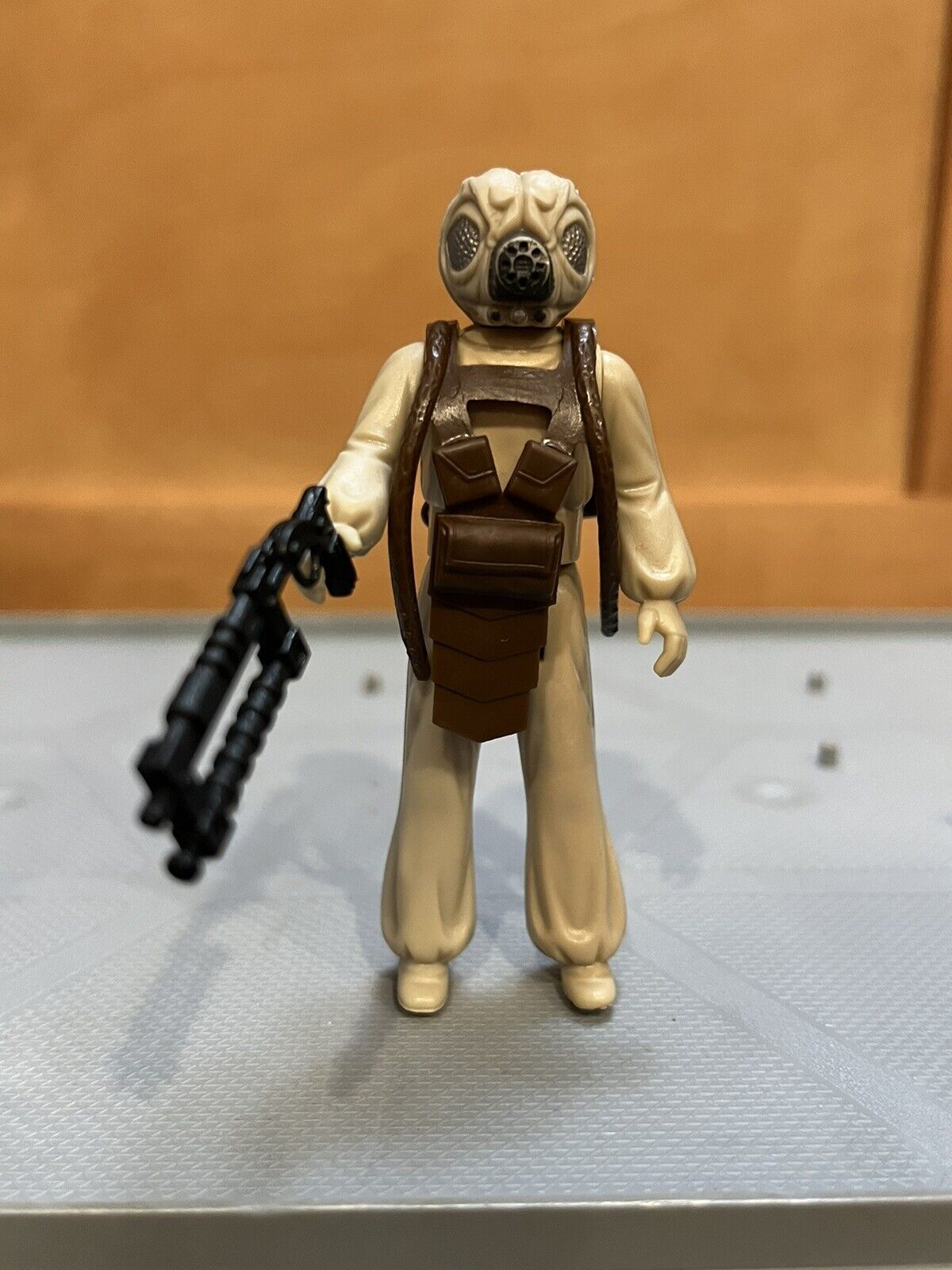 4-LOM sold