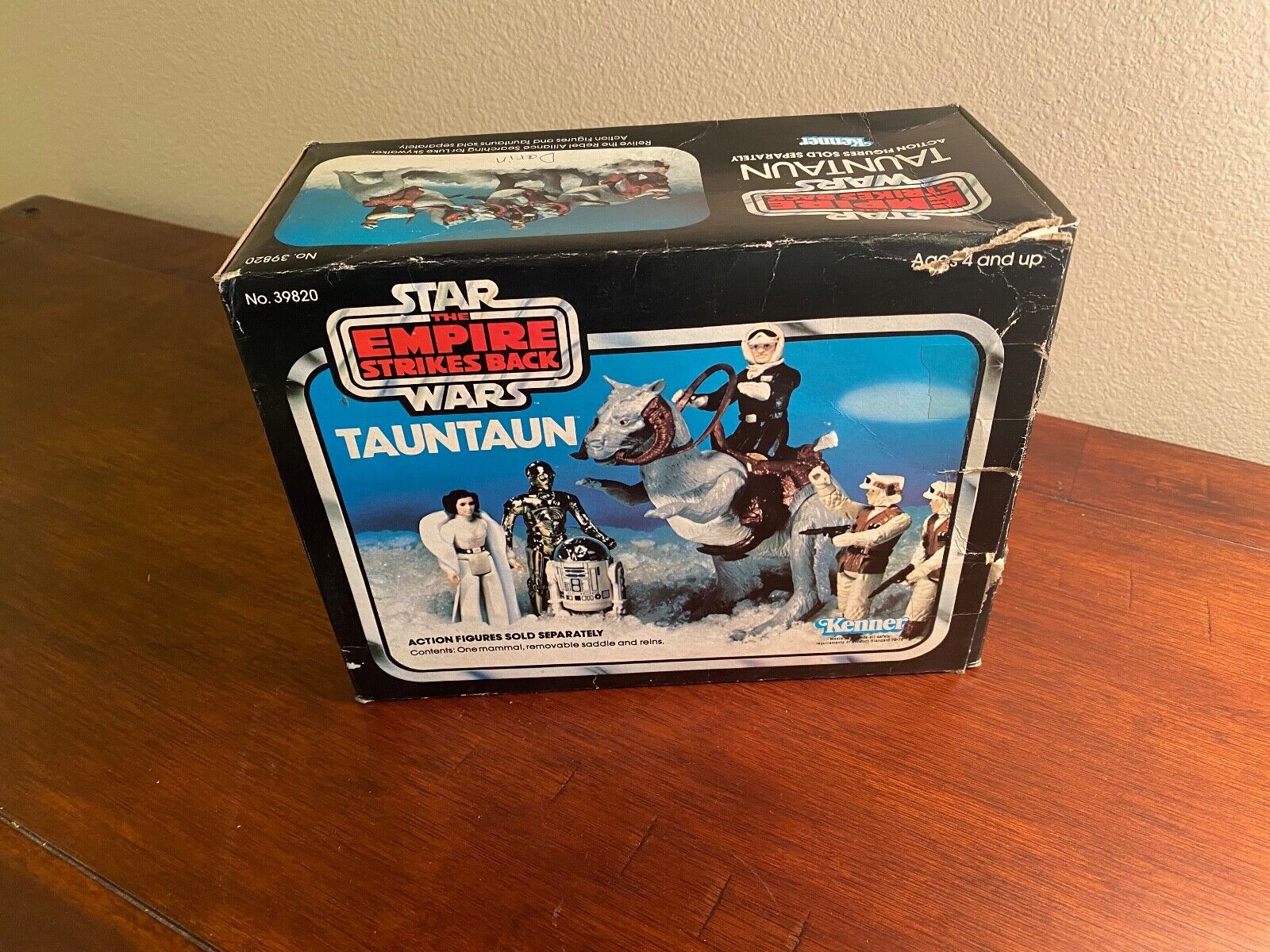 Tauntaun (closed belly) sold