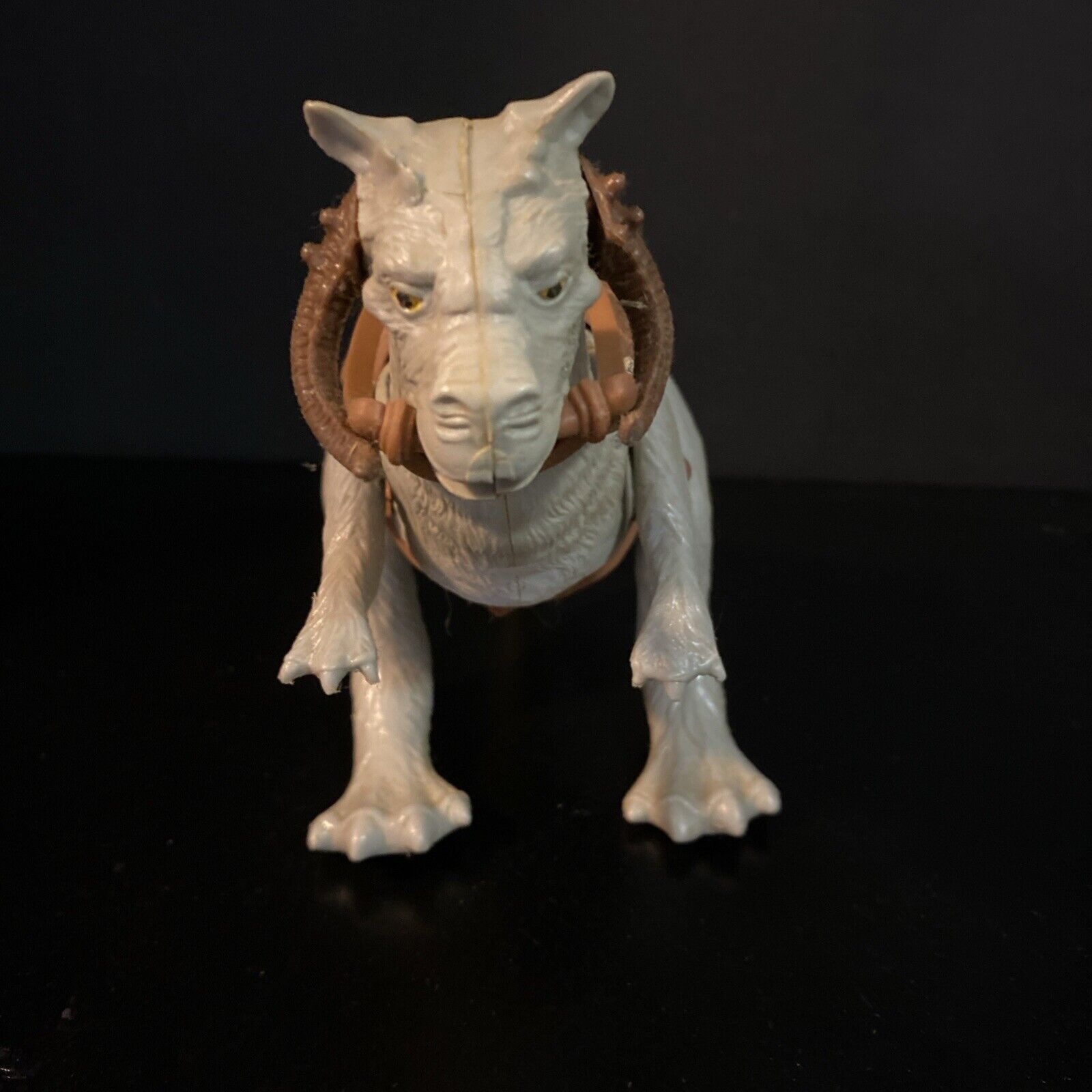 Tauntaun (closed belly) sold