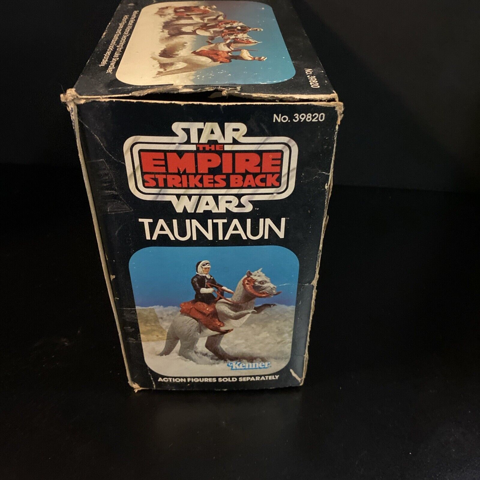 Tauntaun (closed belly) sold