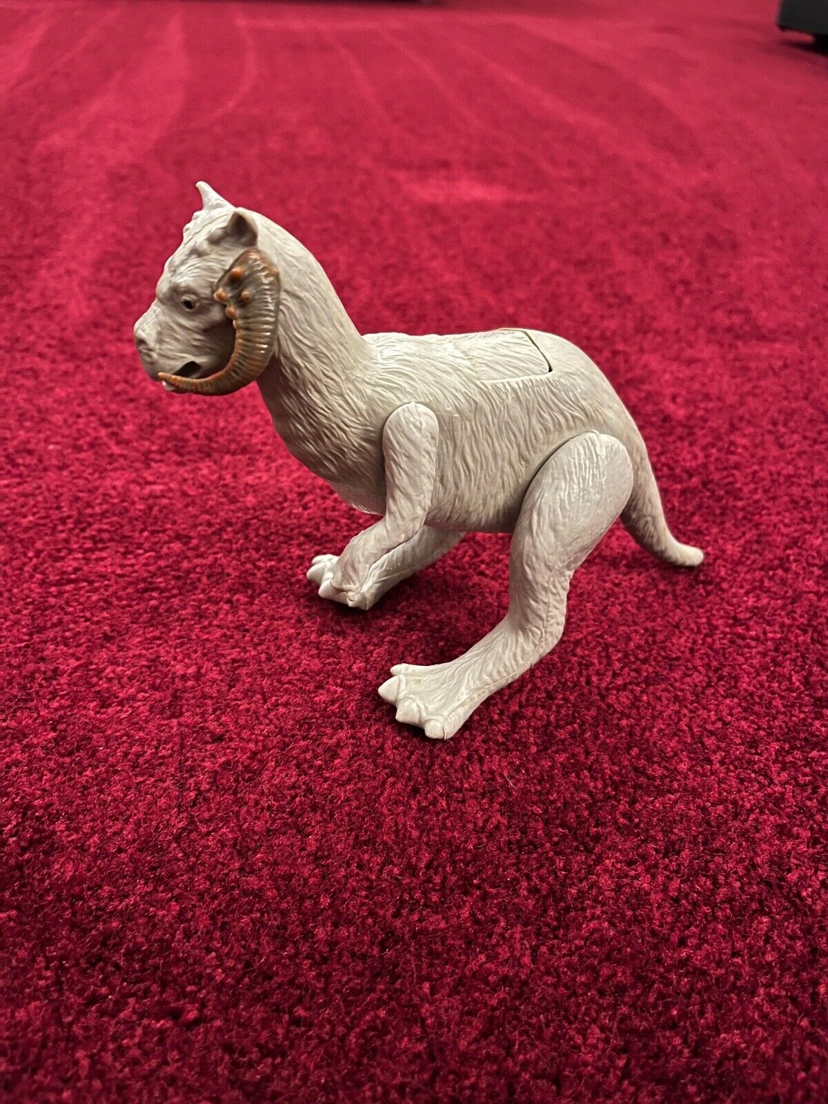 Tauntaun (closed belly) sold